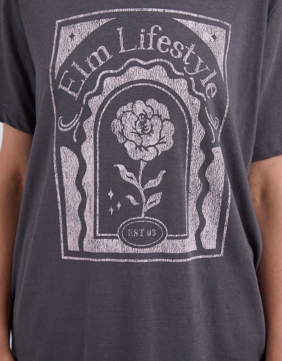 Accolade Tee - Charcoal