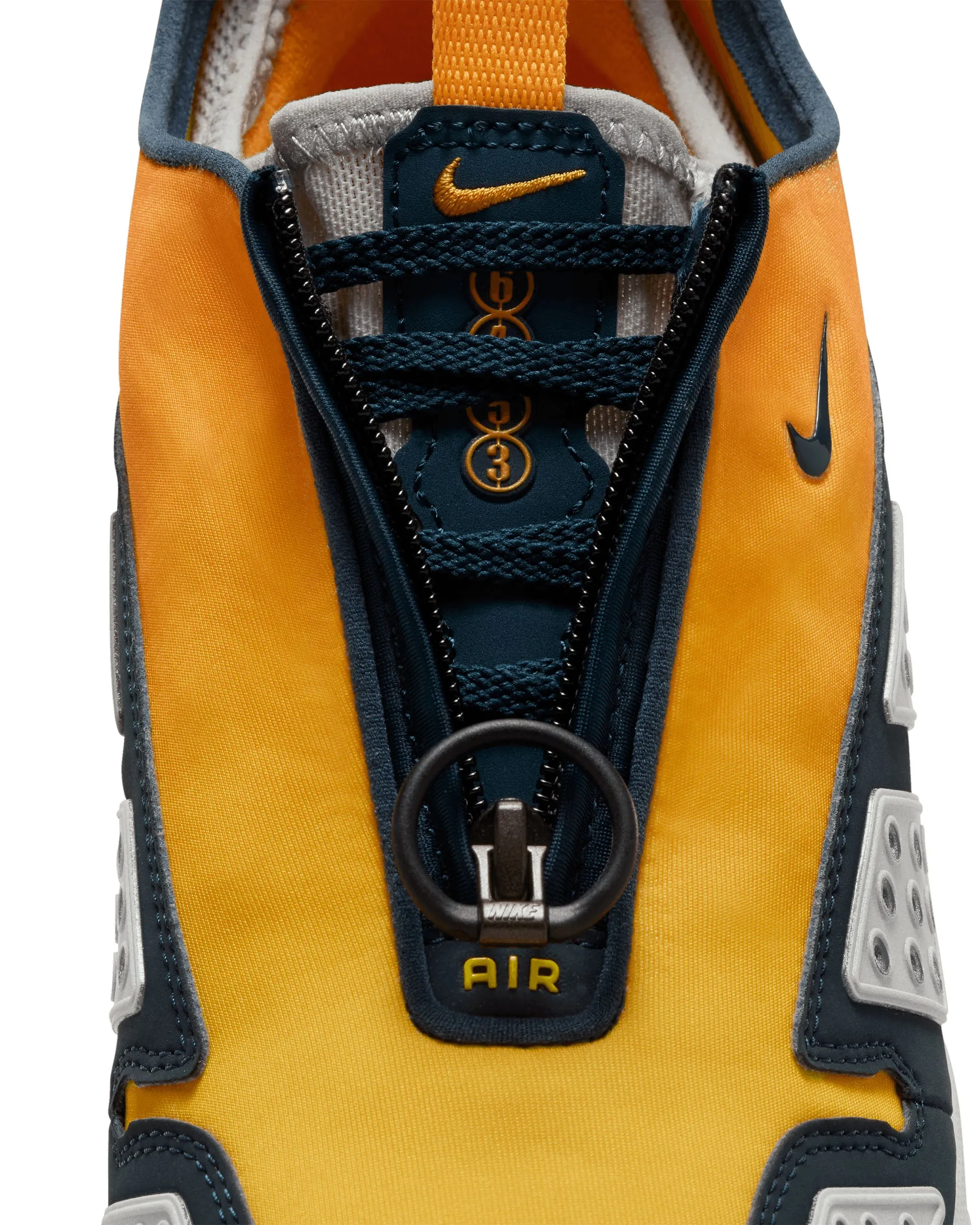 Air Max Sndr - Canyon Gold / Deep Ocean / Light Smoke Grey