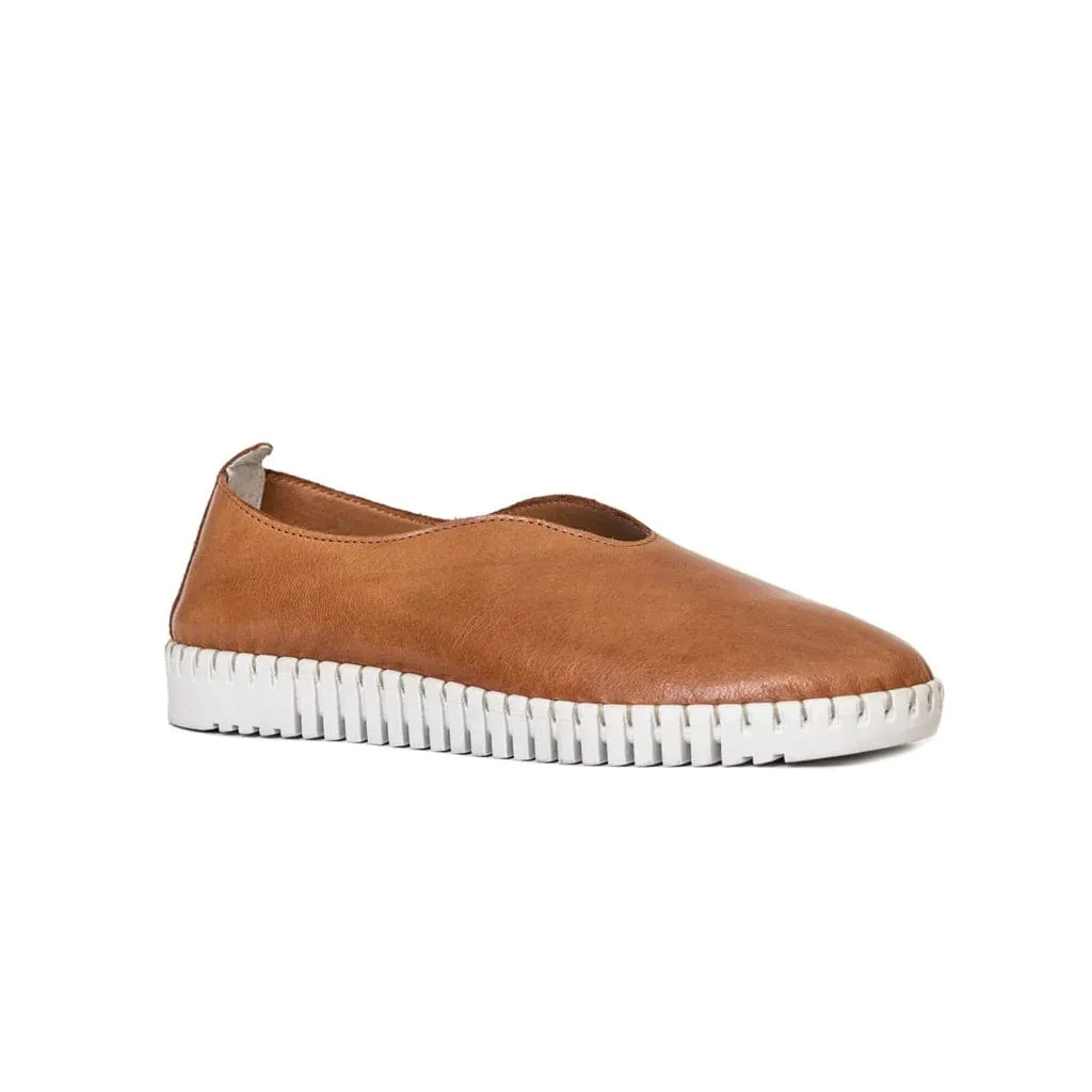 Ateliers Women's Bindi Slip Ons- Tan