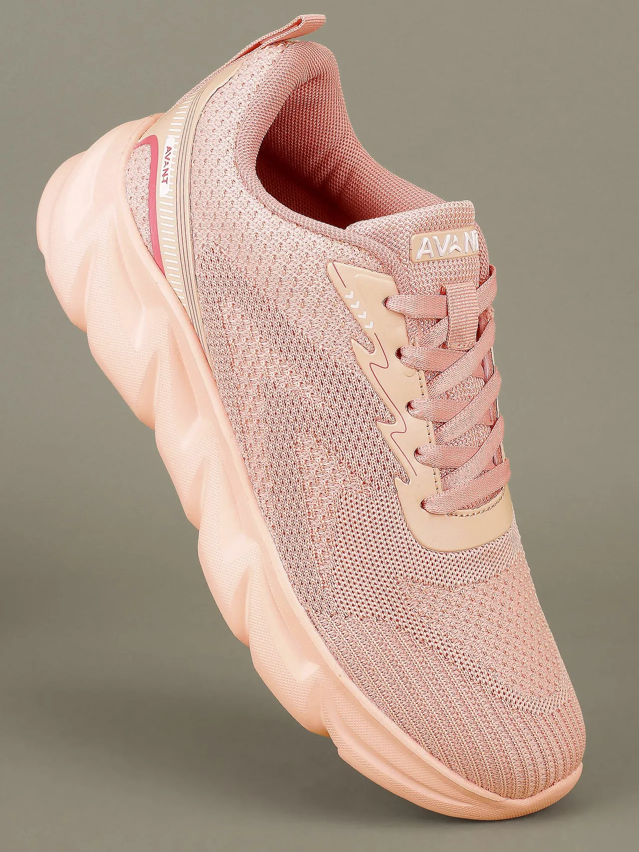 Avant Women's Jingle Walking Shoes - Peach