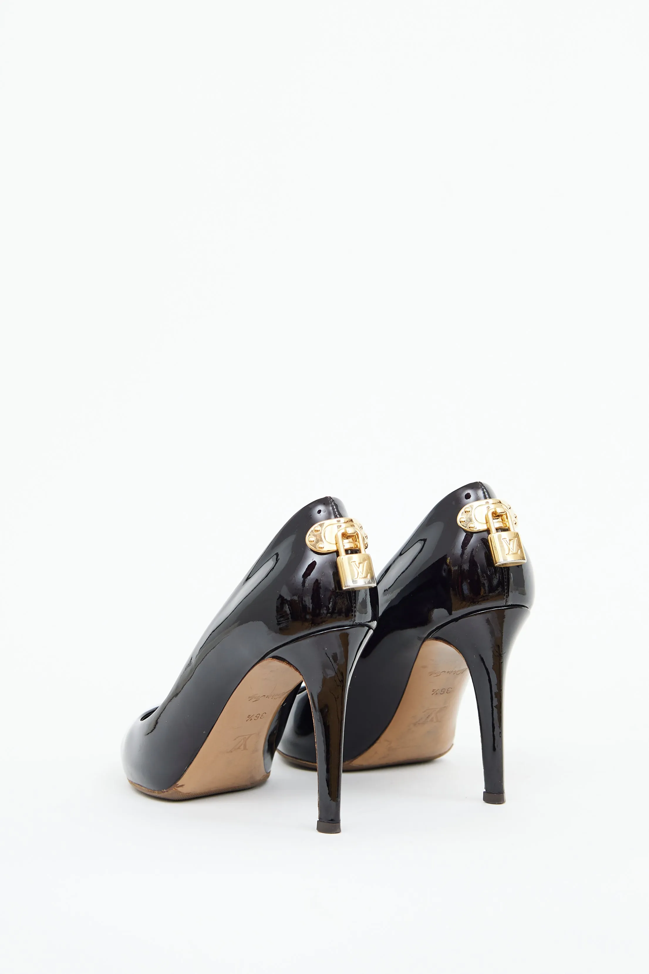 Black Patent Padlock Pump