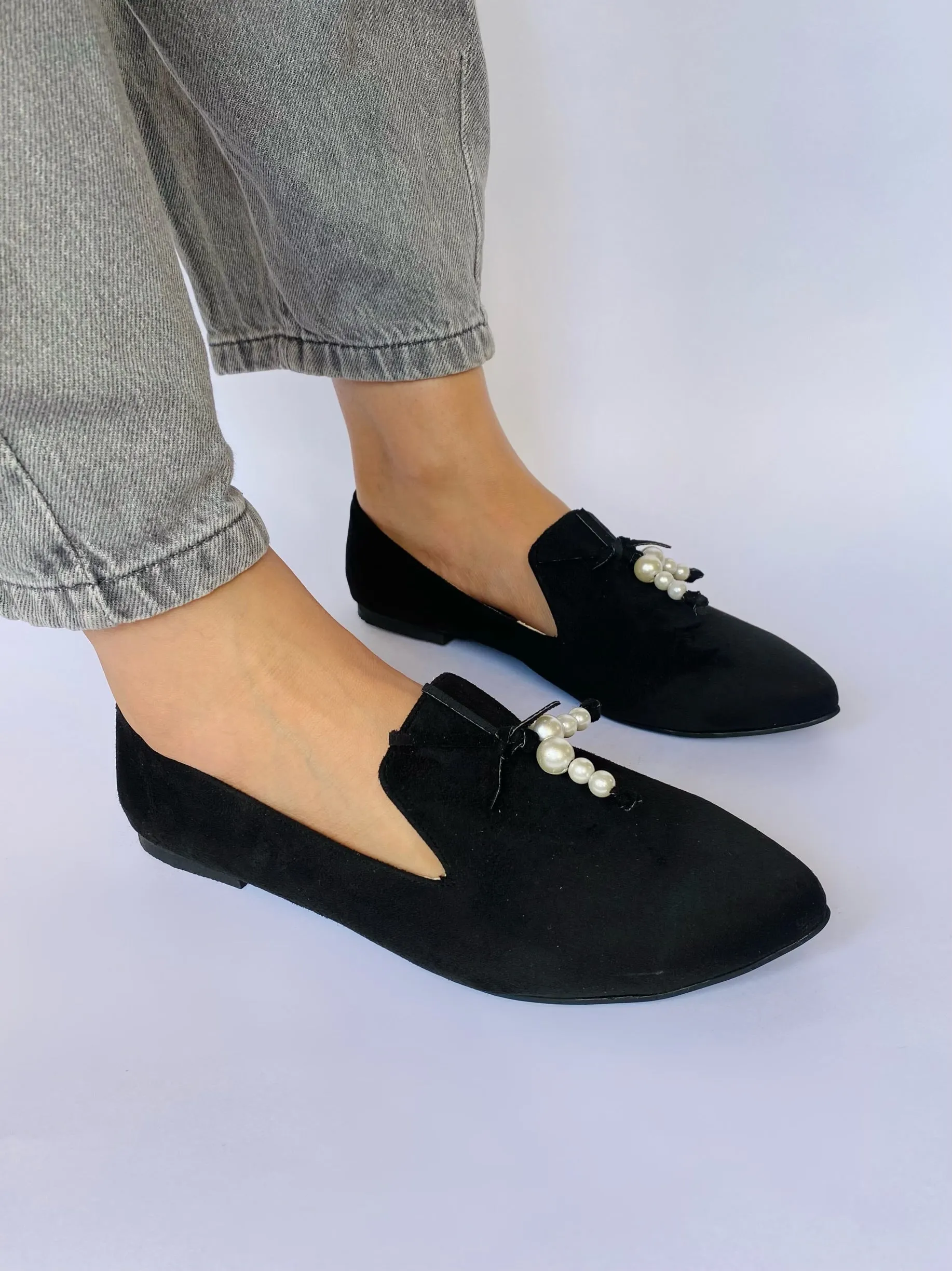 Black Pointed Pearls Loafers