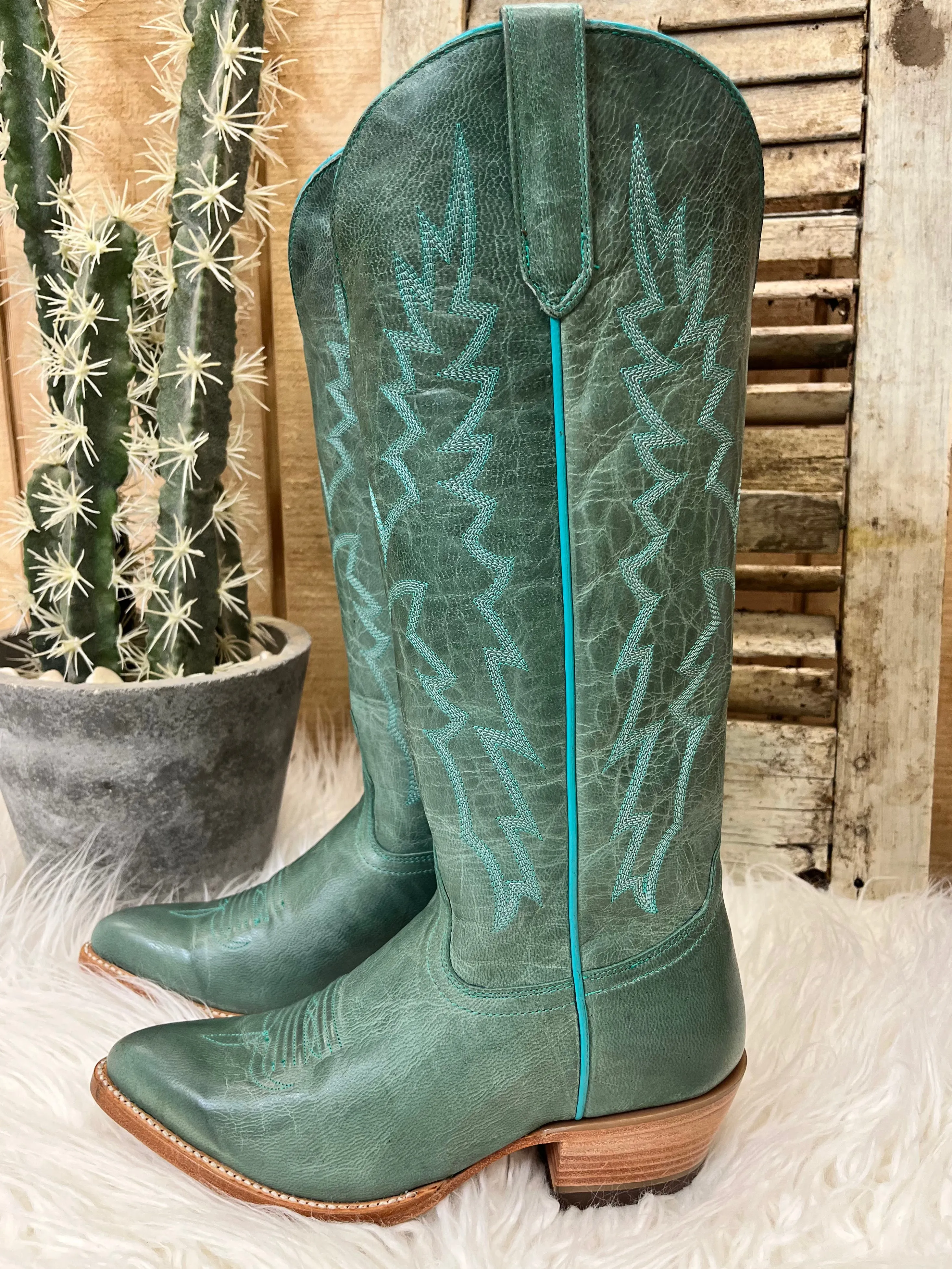 Black Star Women's Dusty Turquoise Sierra Almond Toe Cowgirl Boots WBAL004