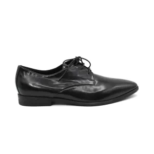 Burberry Oxford Dress Shoes - Women's 39