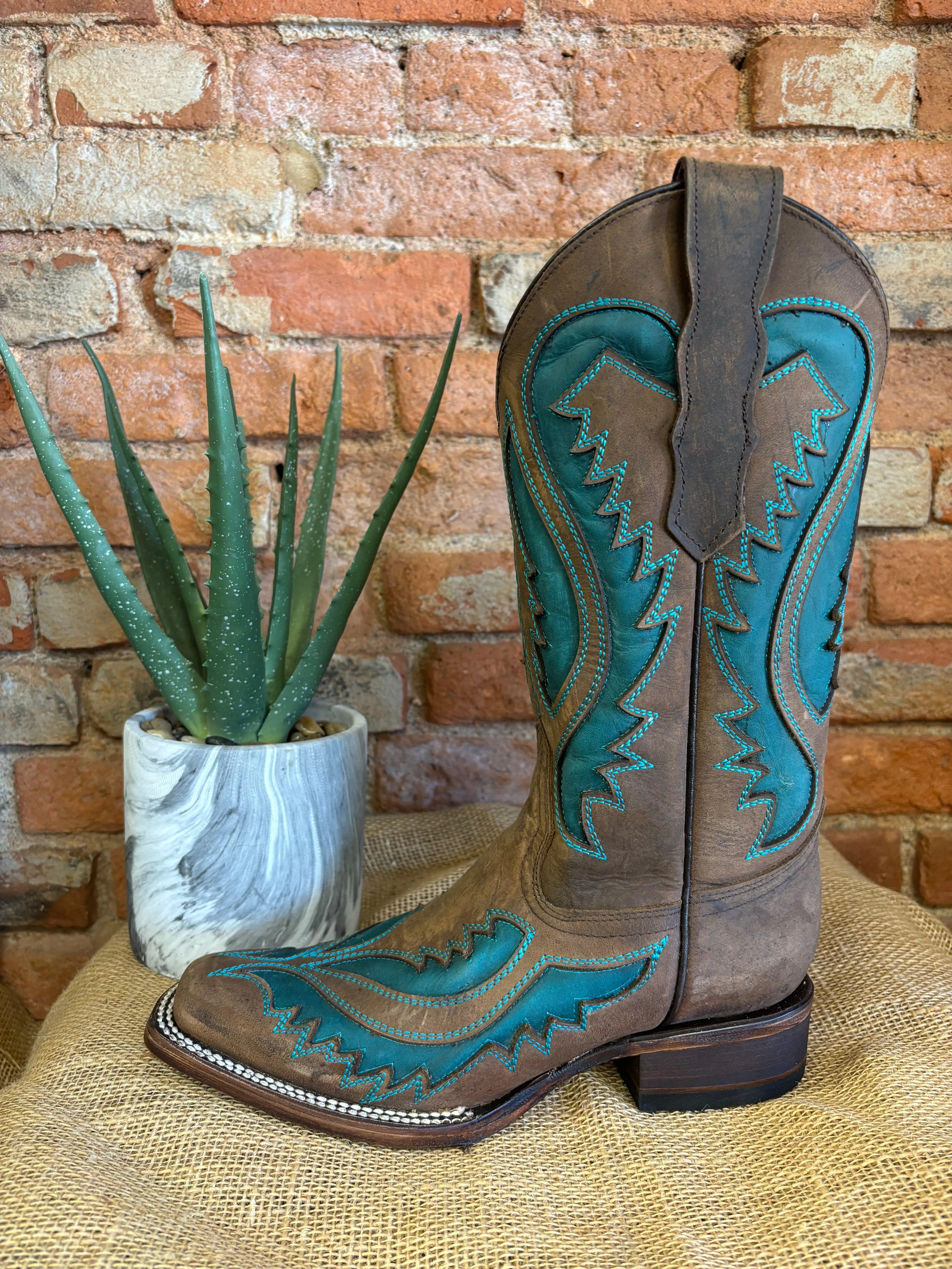 Circle G Women's Brown & Turquoise Inlay Square Toe Cowgirl Boots L6128