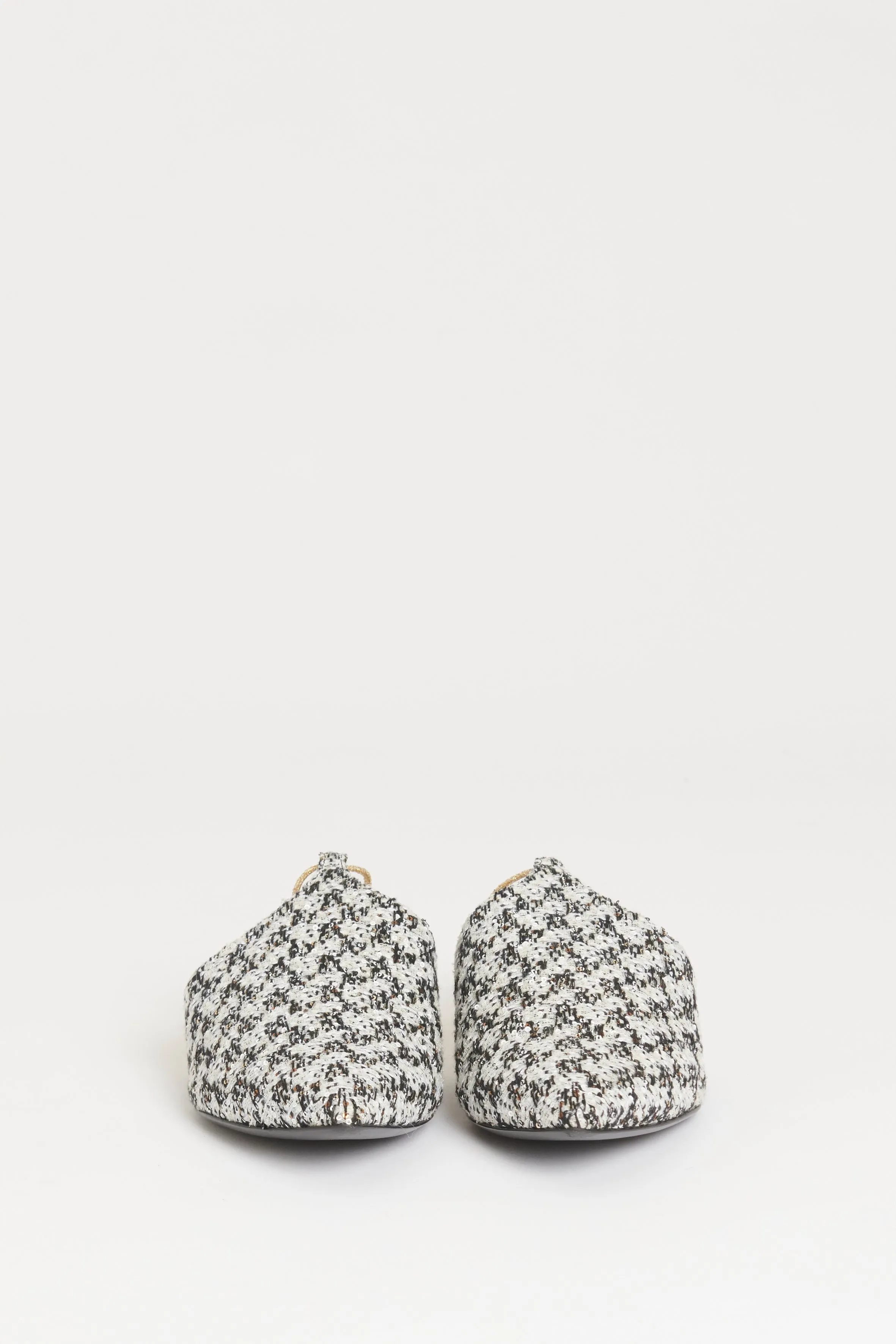 Cruise 2015 Black and White Tweed Preowned Mule