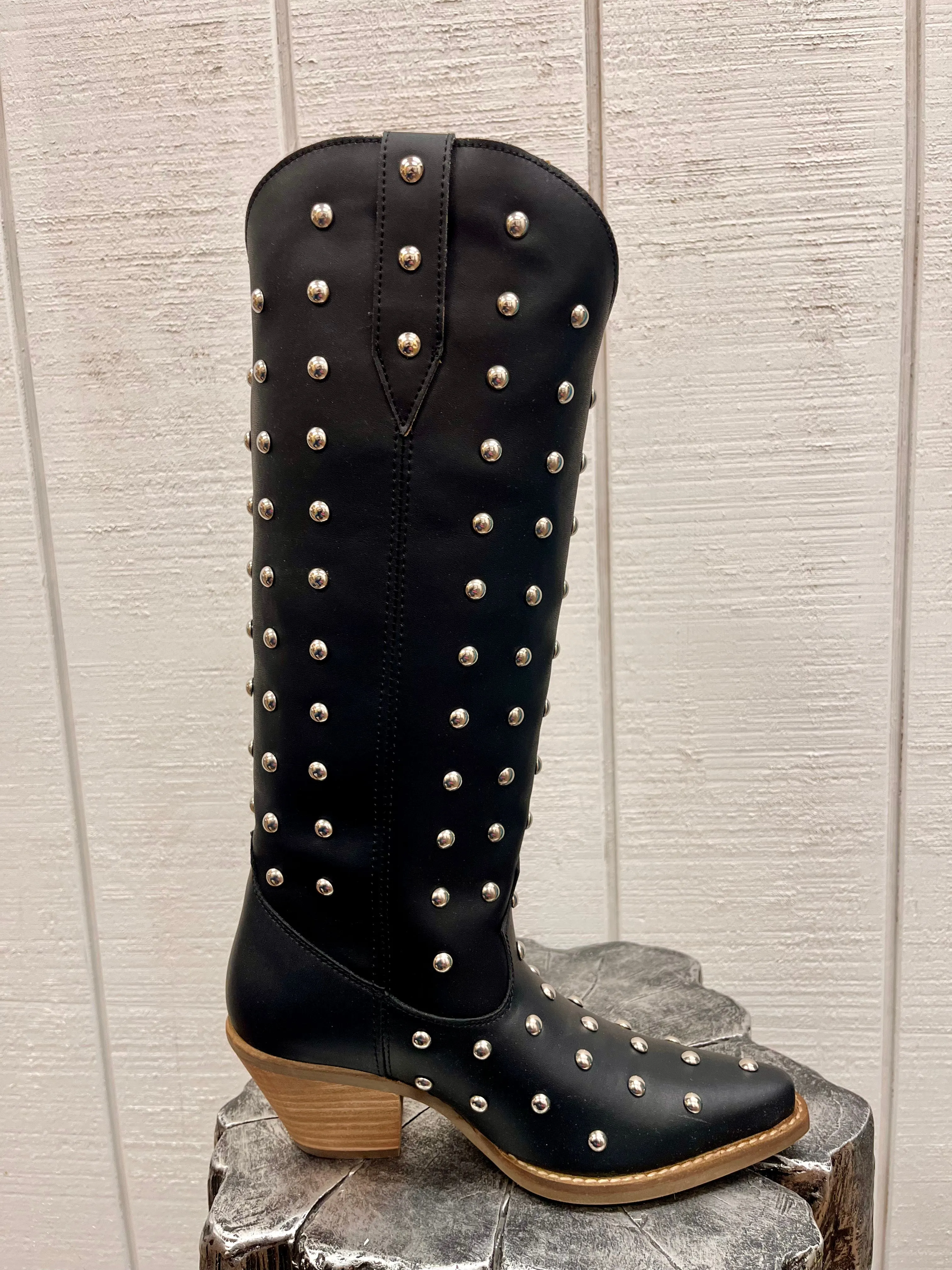 Dingo Women's Broadway Bunny Black Tall Studded Snip Toe Cowgirl Boots DI155-BLK