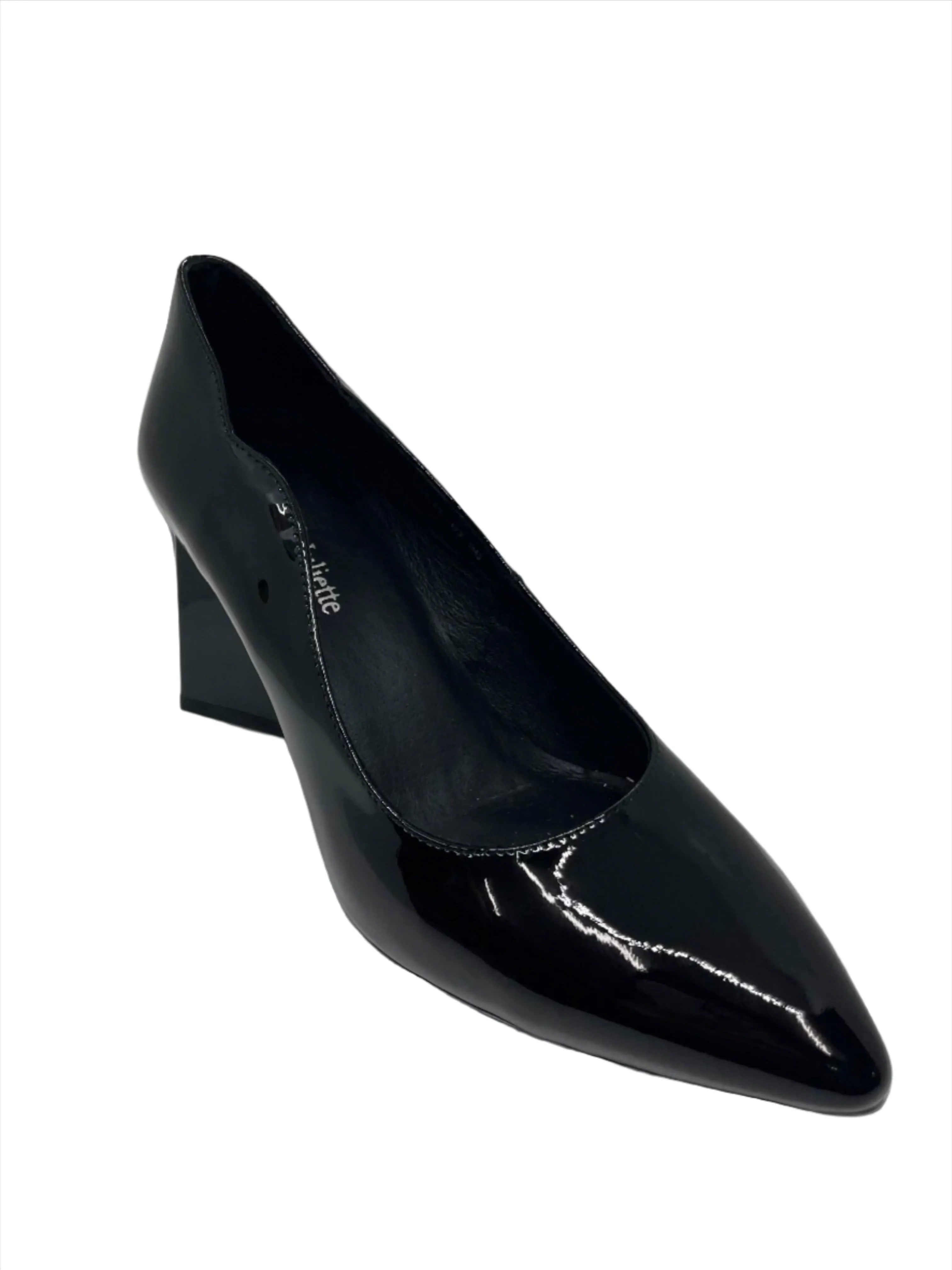 DJANGO AND JULIETTE HULIE PUMP