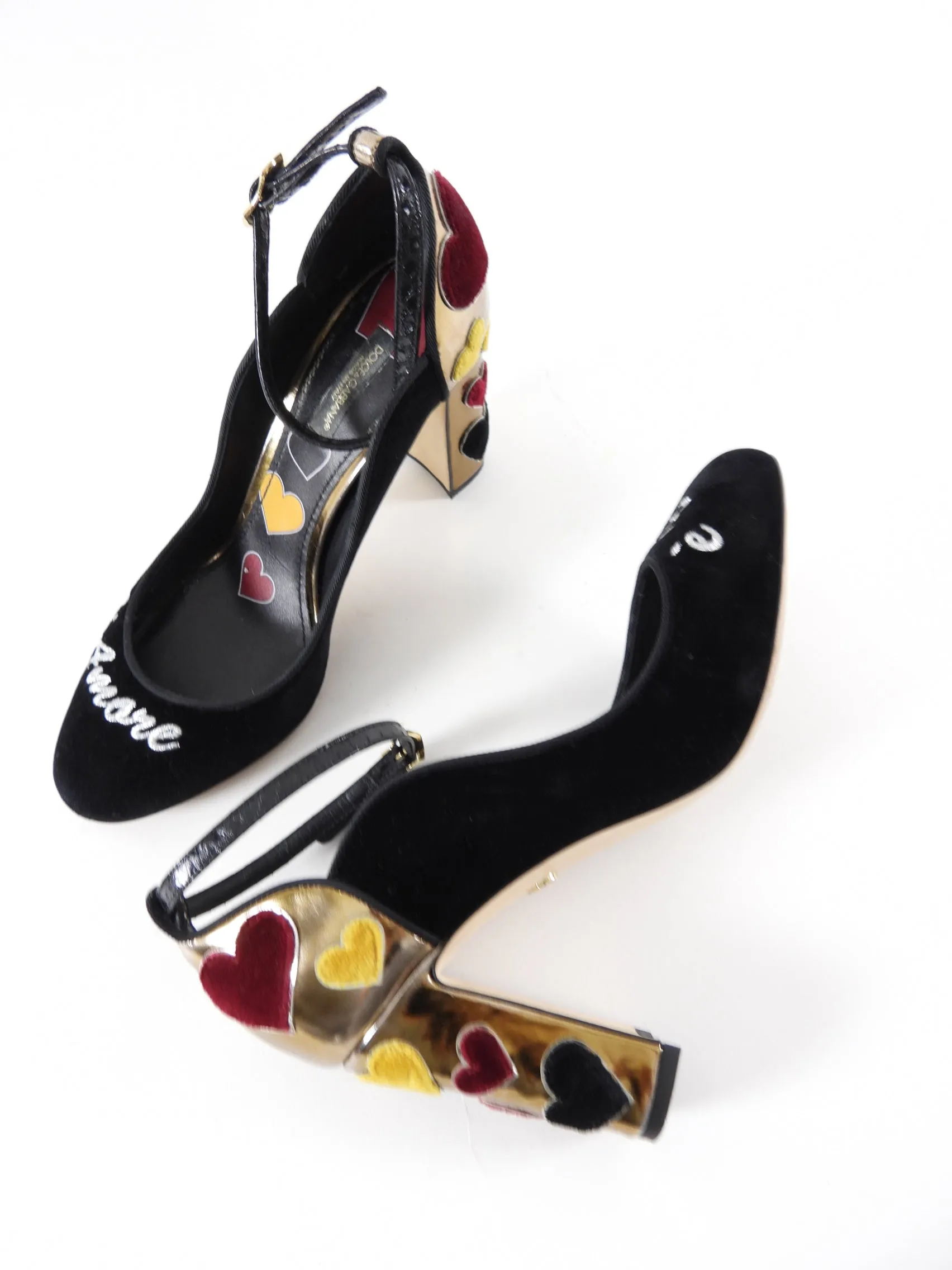 Dolce & Gabbana L'amore e Bellezza Velvet Heart Pumps - 37.5