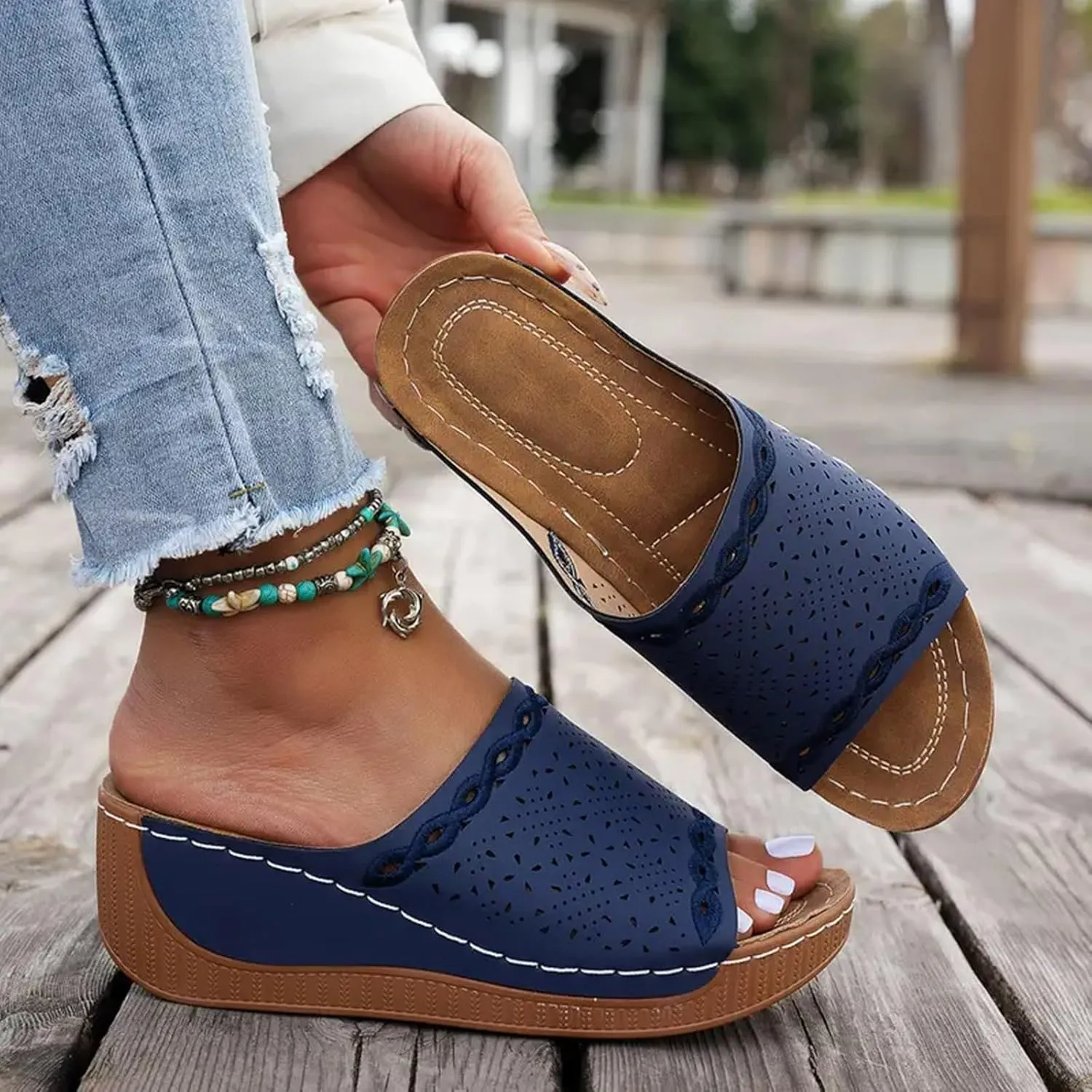 Eduavar Sandals for Women 2025 Casual Comfortable Arch Support Sandals Summer Orthotic Leather Platform Slip on Slippers