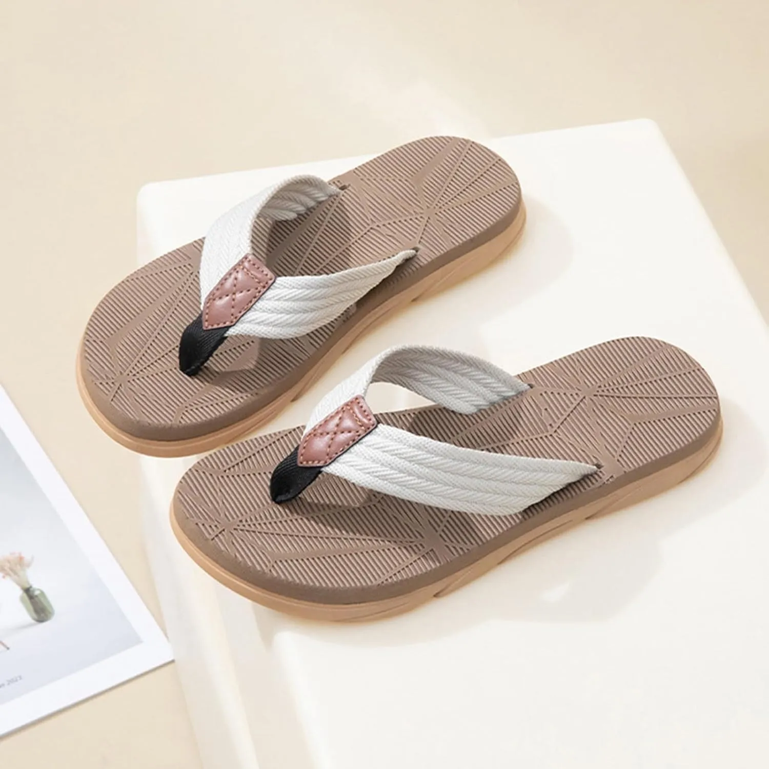 Eduavar Sandals for Women 2025 Fashion Summer Beach Orthotic Walking Thong Sandles Slip on Flip Flops Indoor Outdoor Shoes
