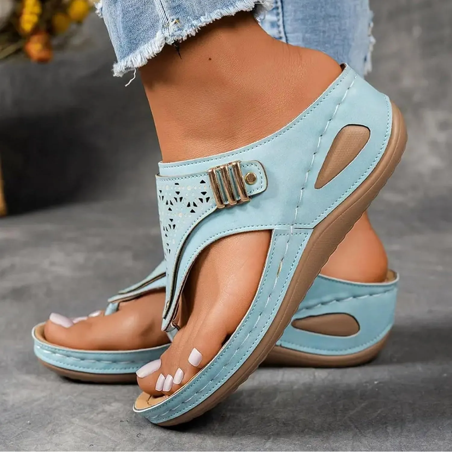 Eduavar Womens Sandals Slip On with Arch Support Orthopedic Comfortable Flip Flops Cushion Footbed Platform Thong Sandals