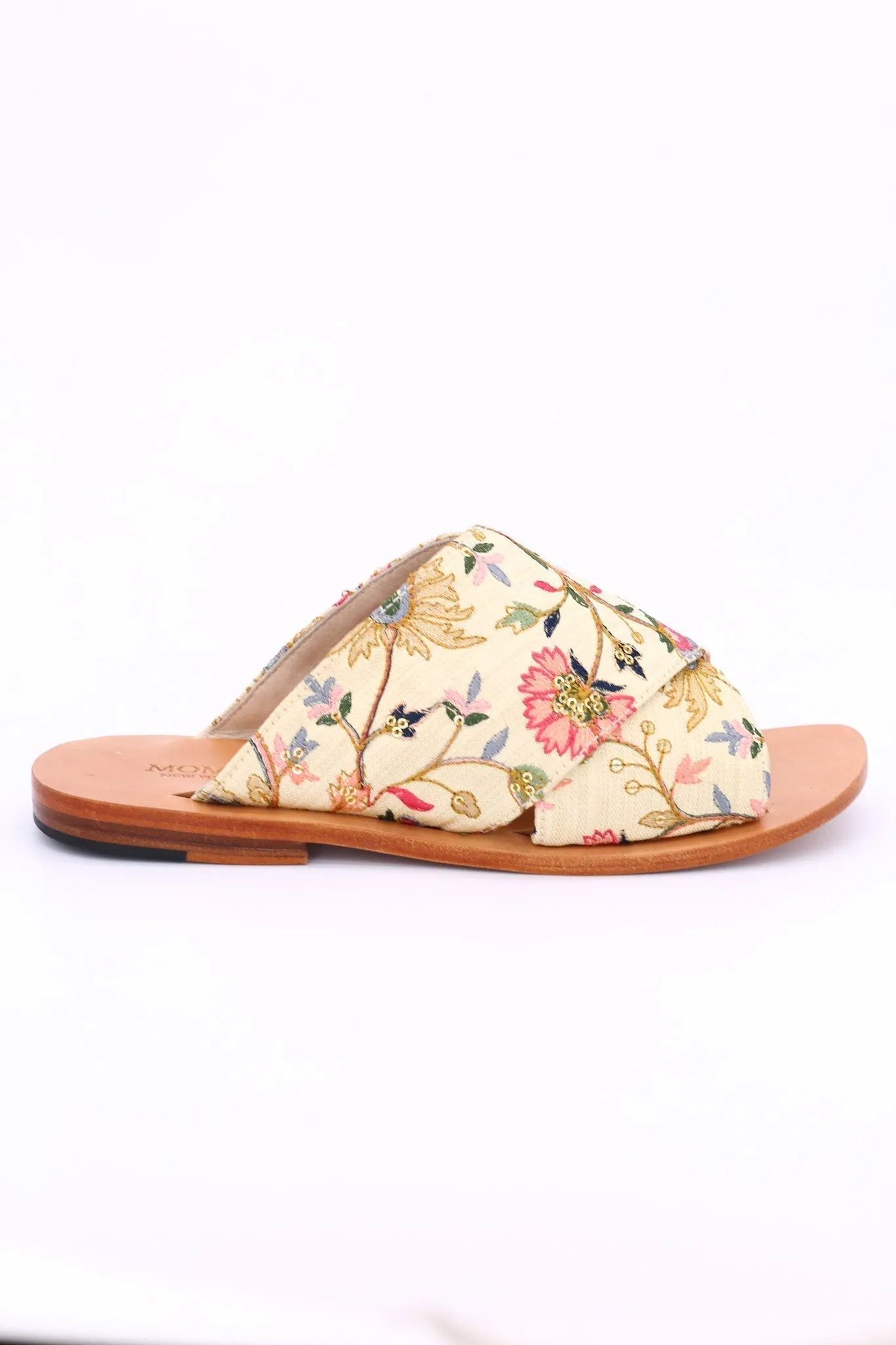 EMBROIDERED SANDALS DAISY NEEDLESTITCH