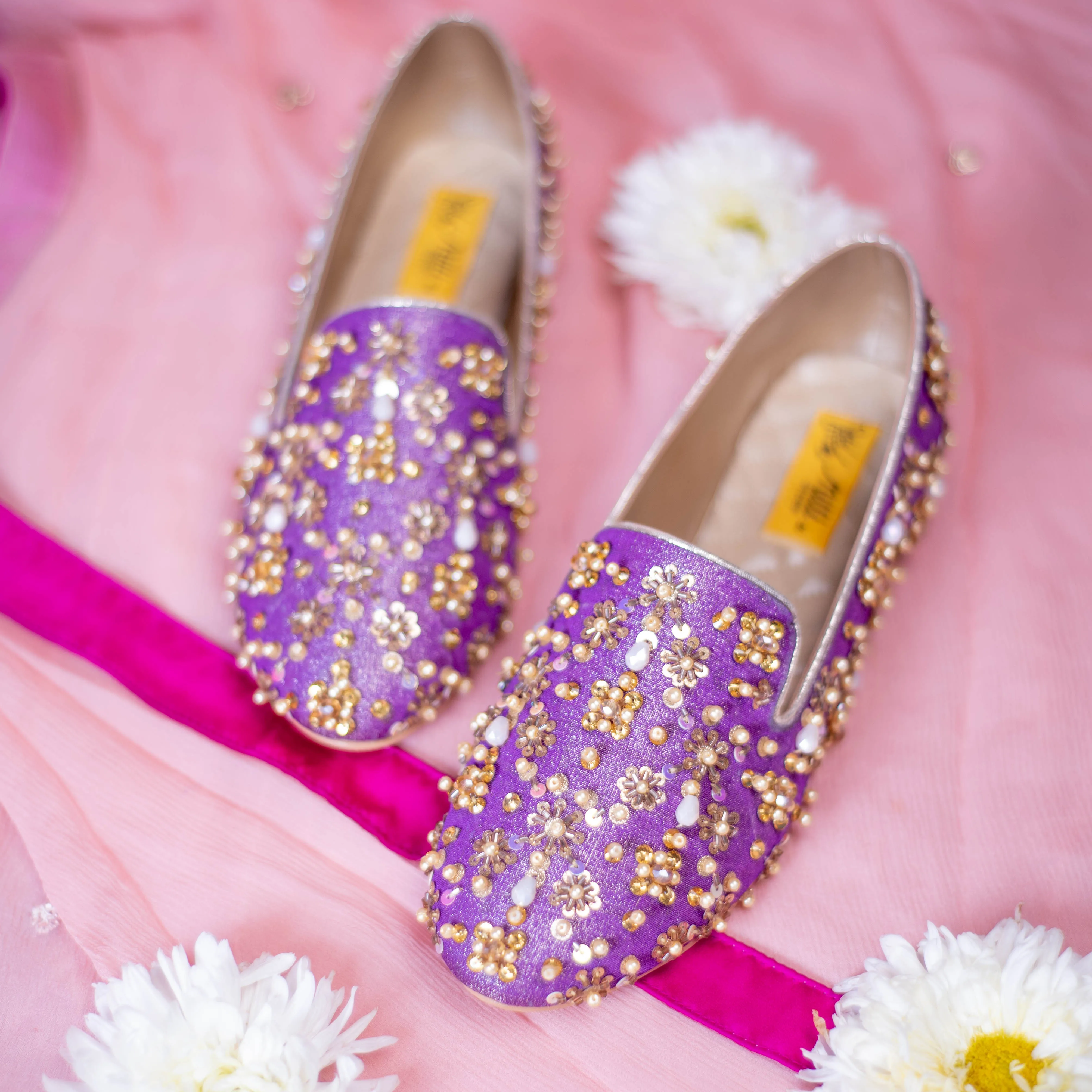 Fancy Shoe Pumps For Women's .
