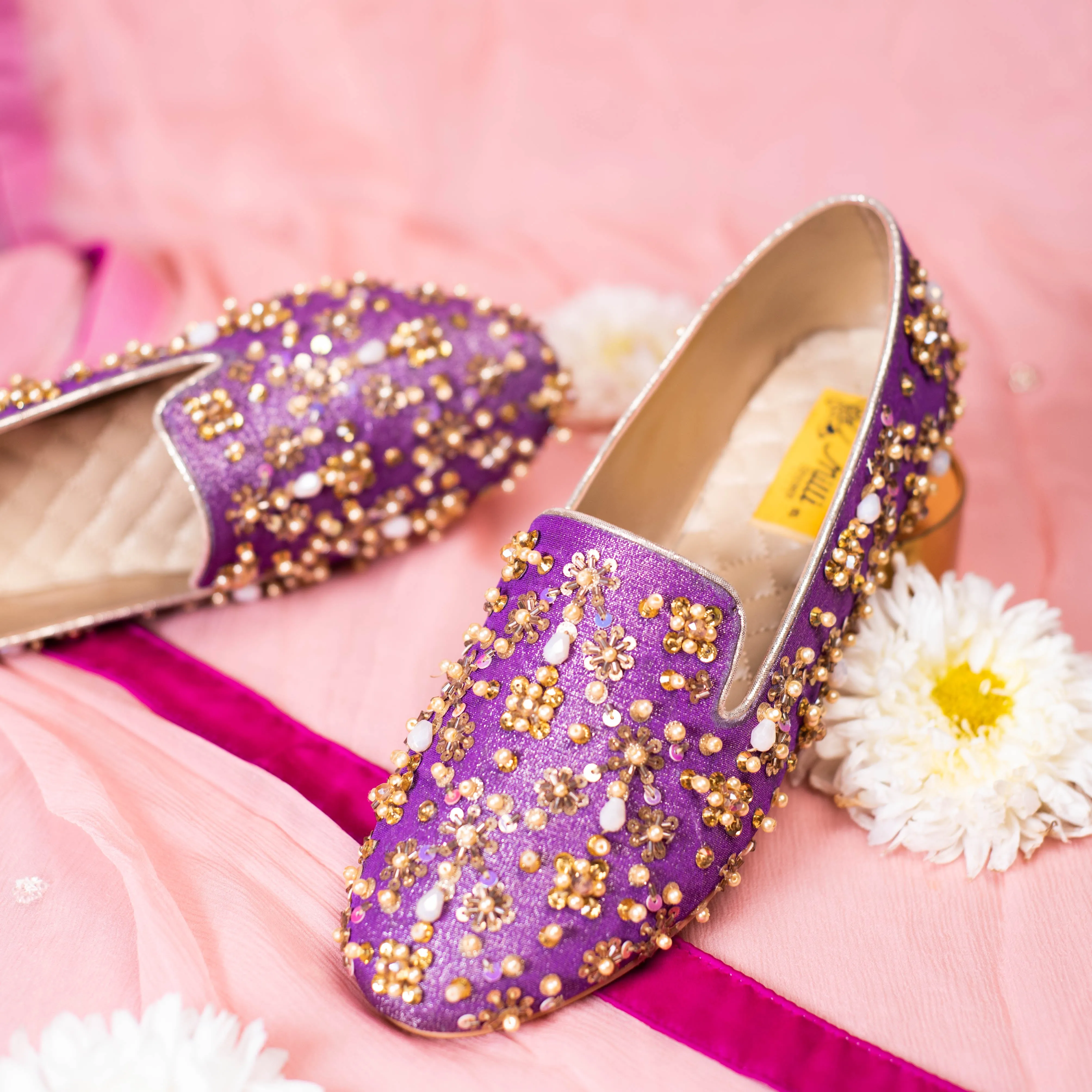 Fancy Shoe Pumps For Women's .