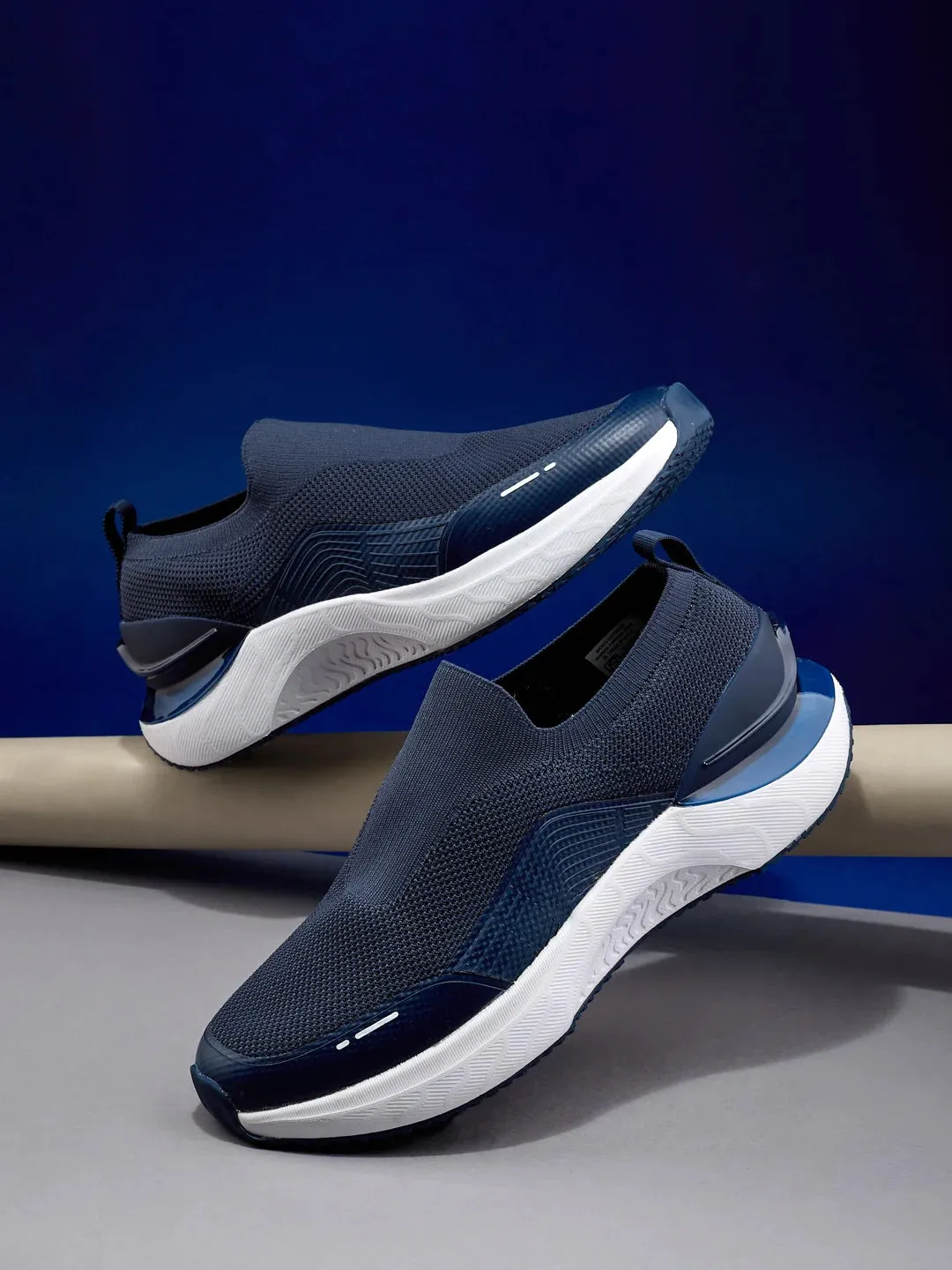 FLYNN Navy Men's Walking Shoes