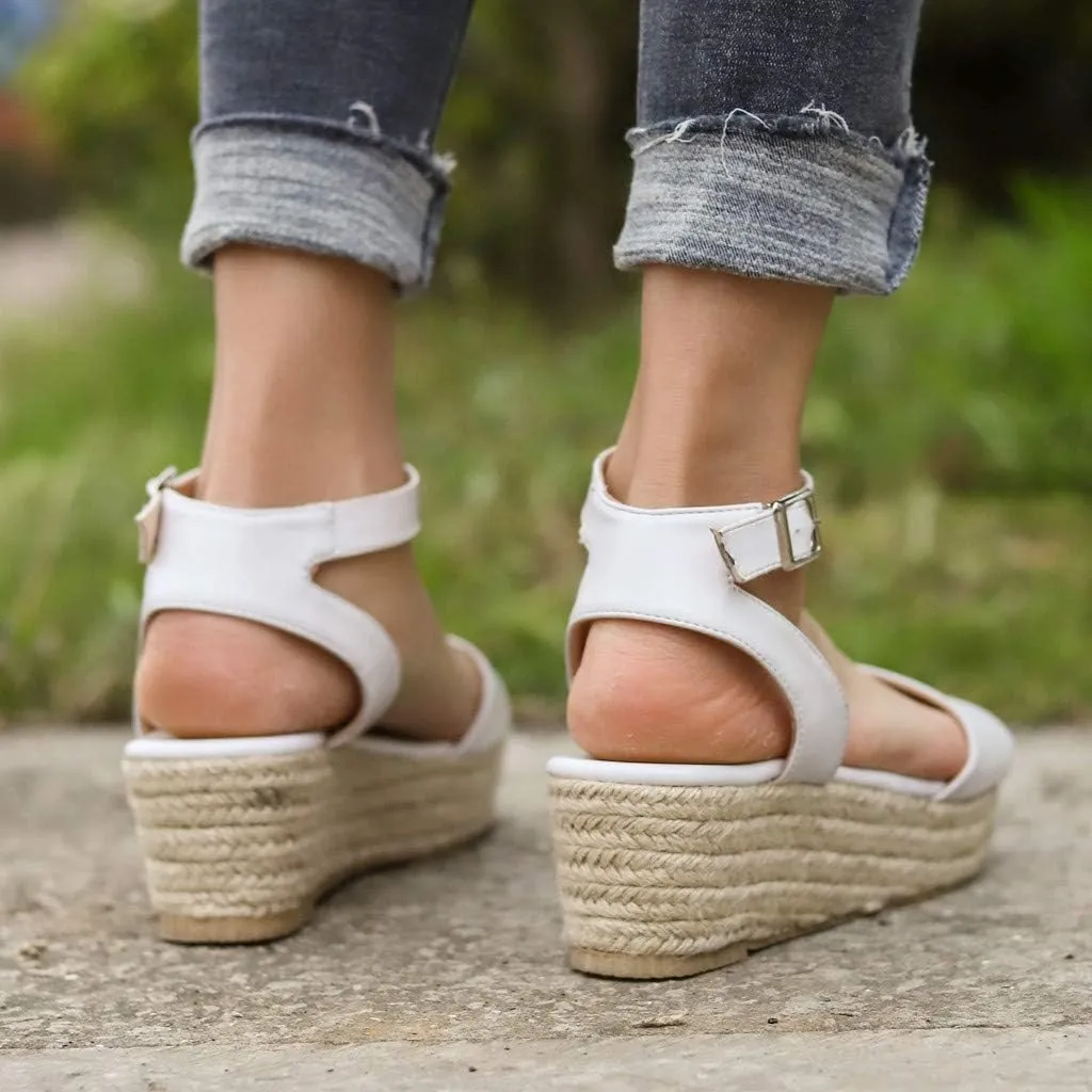 Gibobby Sandals for Women Wide Width,Women's Platform Sandals Casual Summer Flatform Ankle Buckle Strap Open Toe Sandals