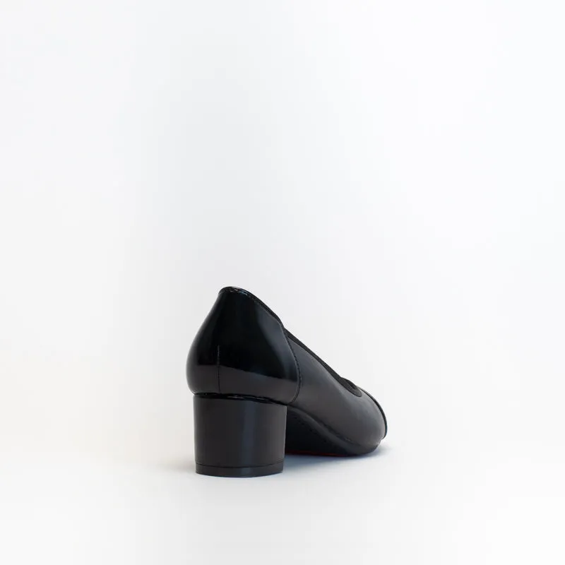 Giovanni Women Comfort Patent Combo Block Heel _ 152057
