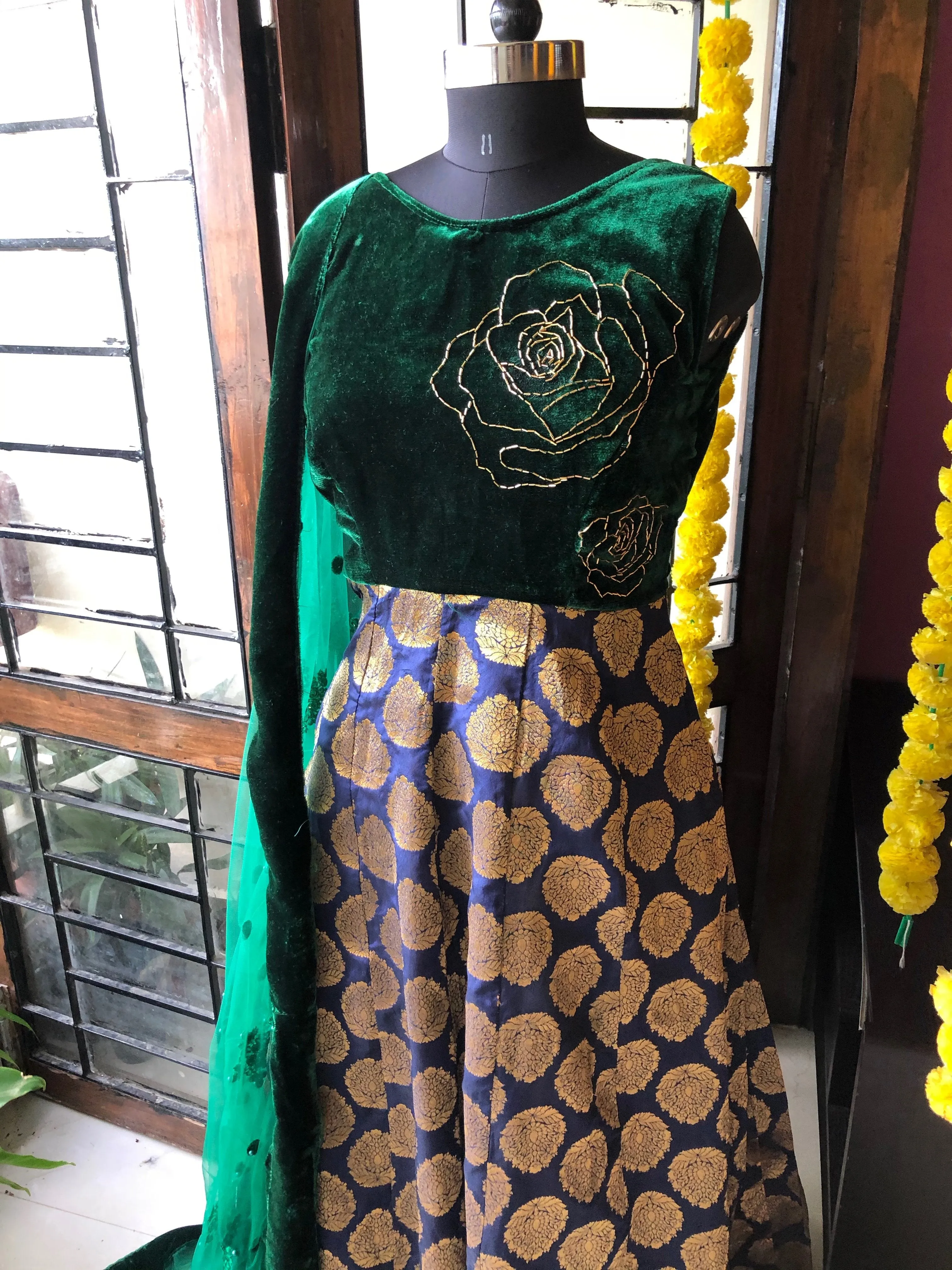 Greeney banarasi bottom embroidery salwar