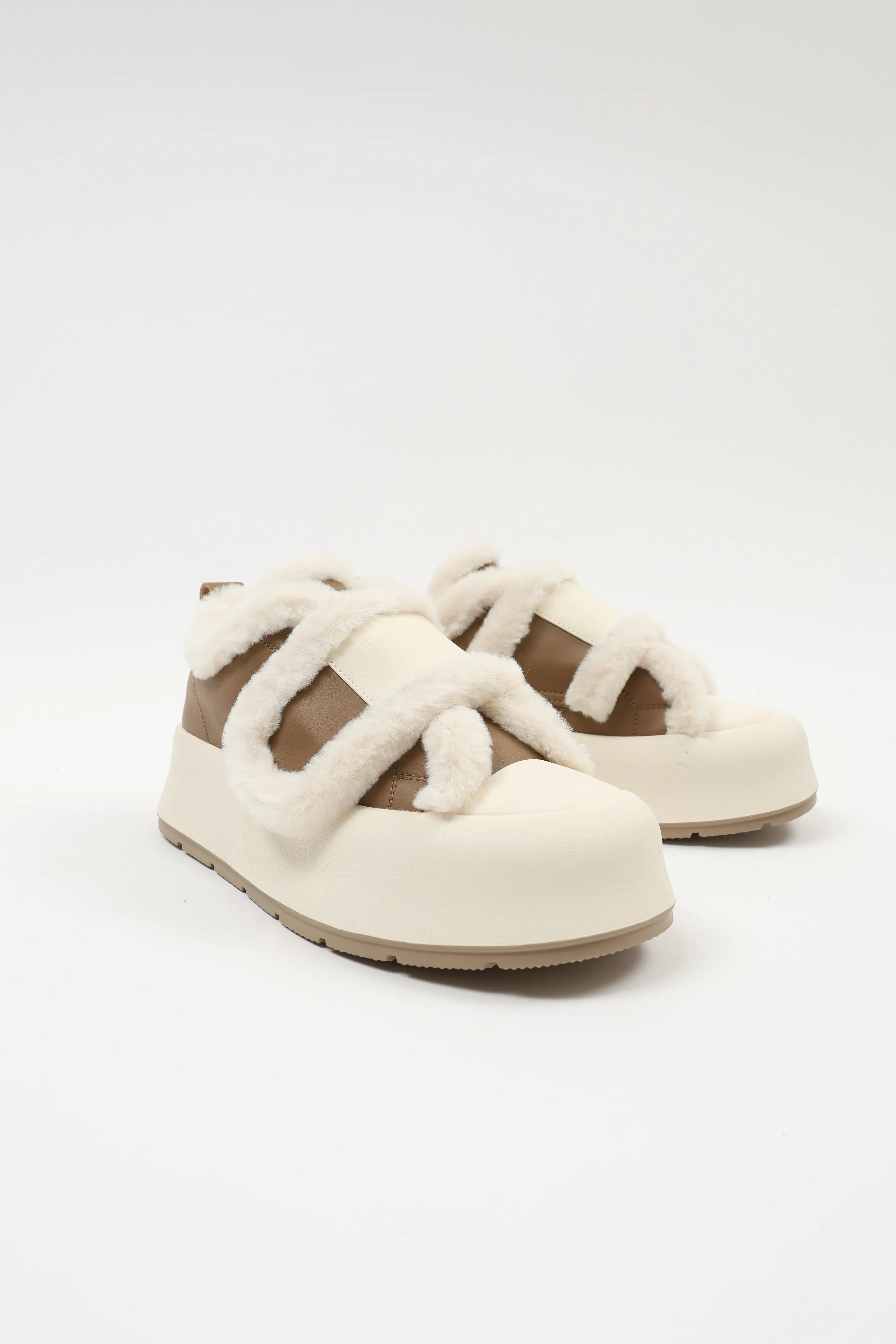 Leora Beige