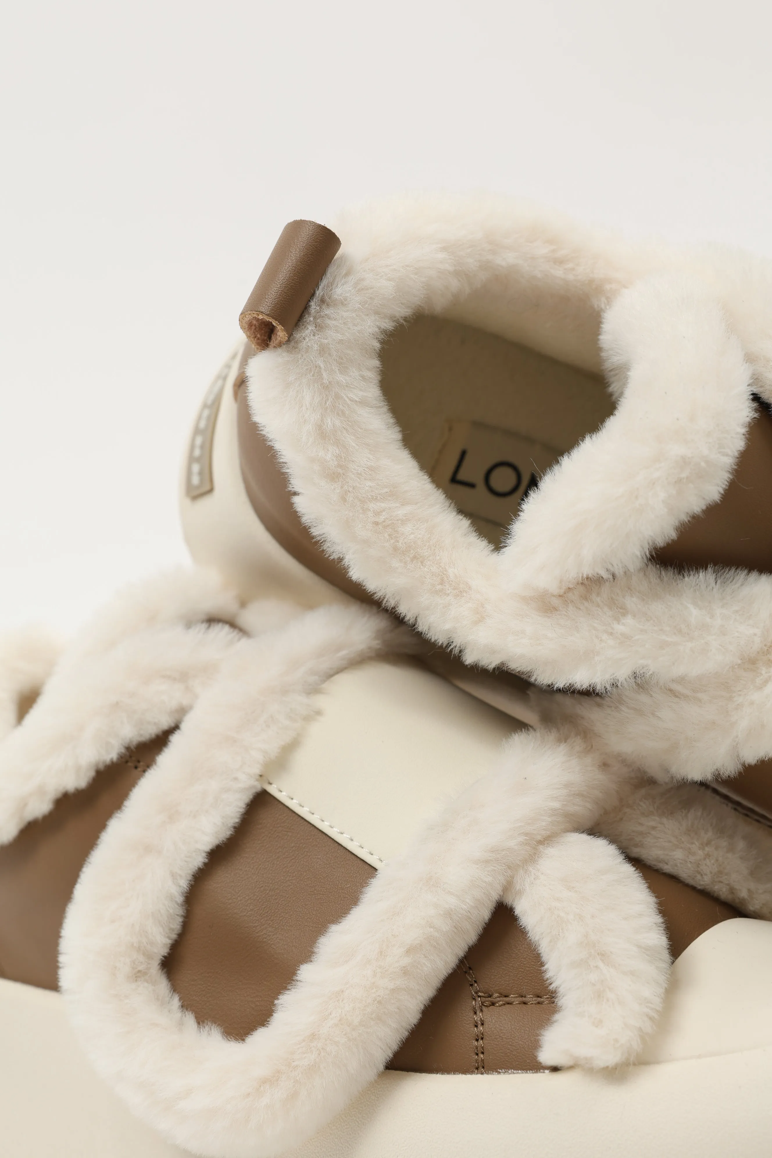 Leora Beige