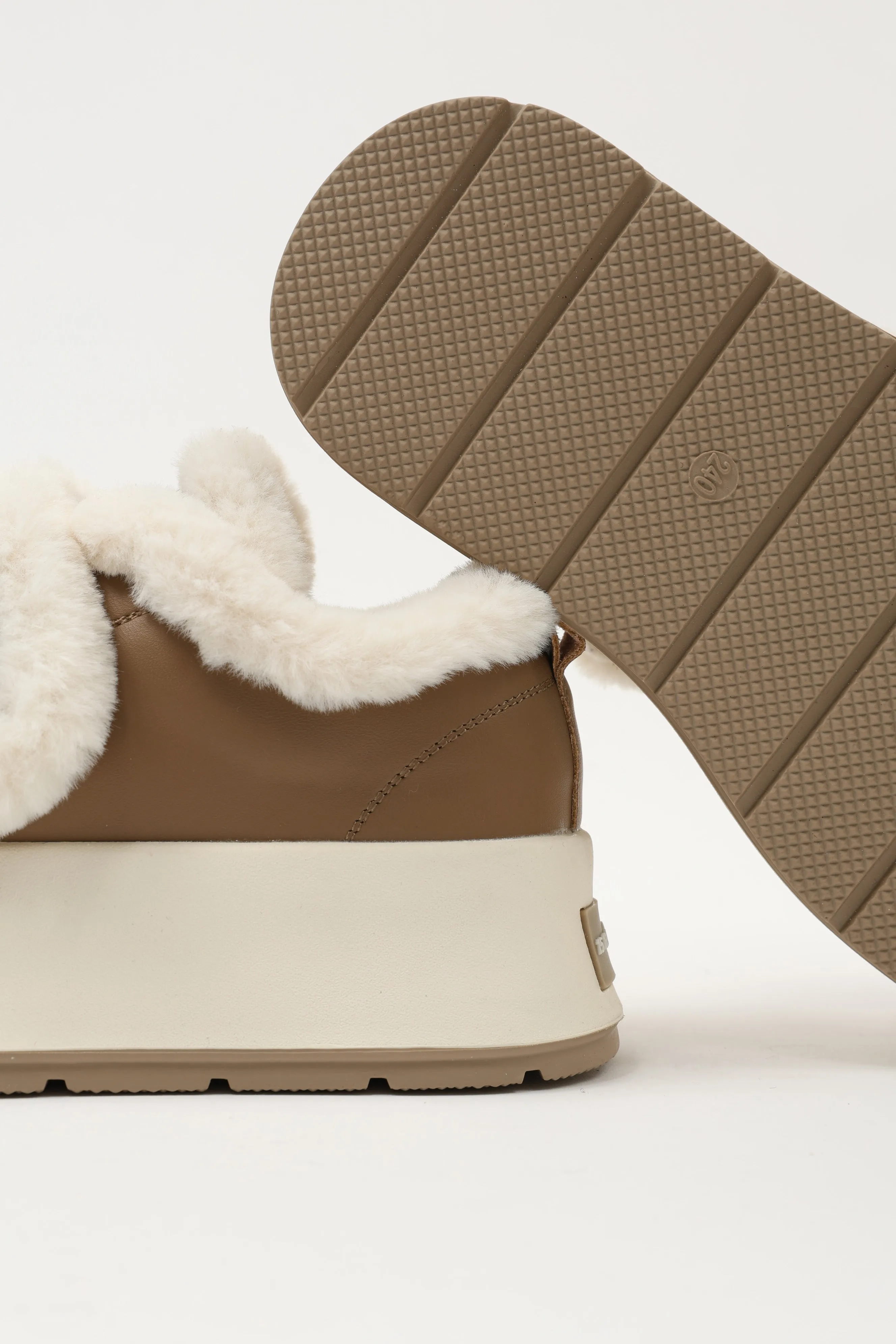 Leora Beige