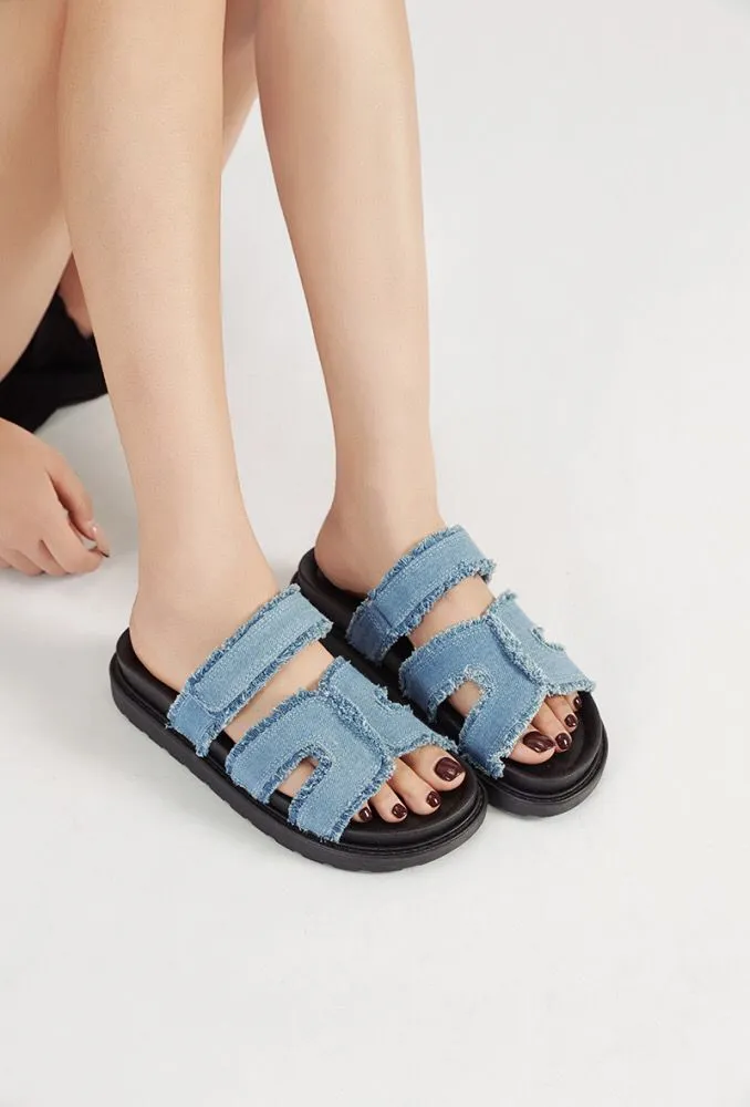 LIGHT BLUE GLADIATOR STRAP FLAT SLIDER SANDALS MULES