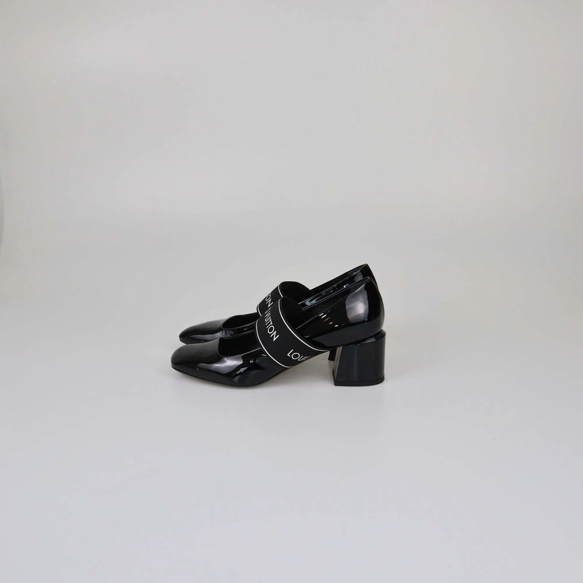 Louis Vuitton Black Patent Uncover Pumps