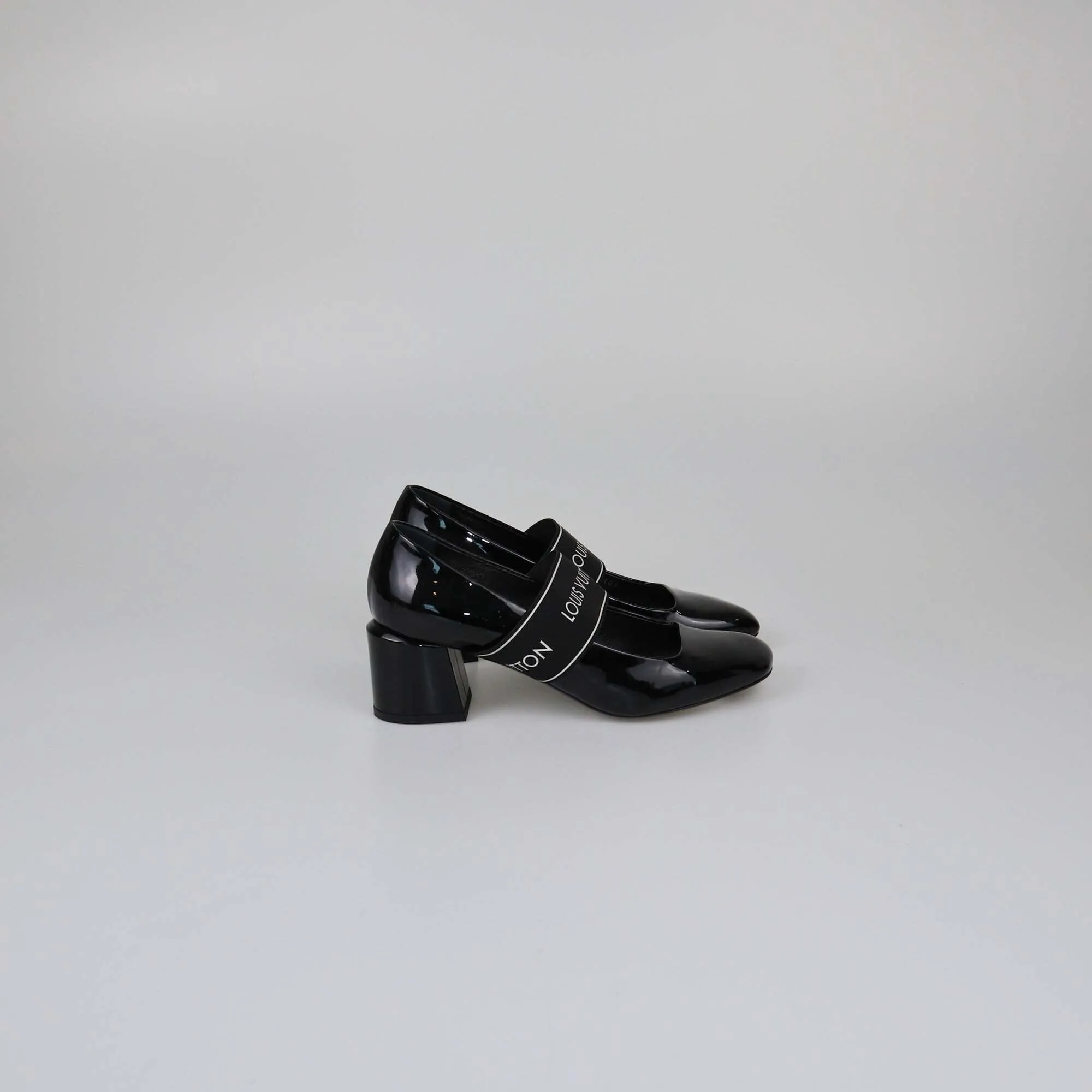 Louis Vuitton Black Patent Uncover Pumps