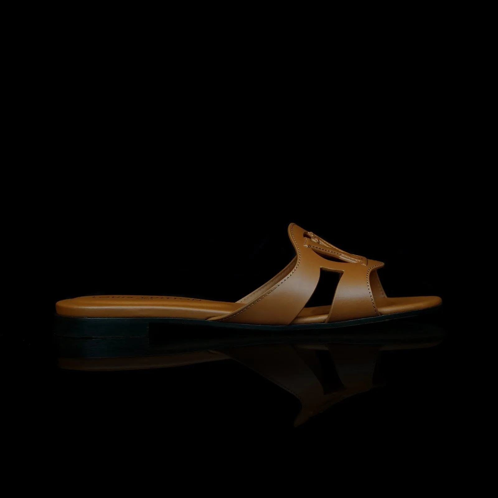 LV Isola Flat Mules