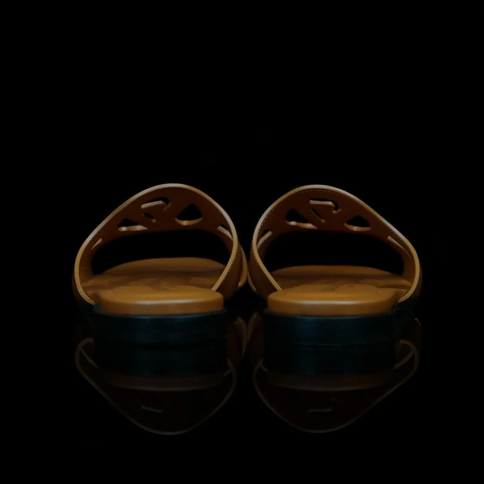 LV Isola Flat Mules
