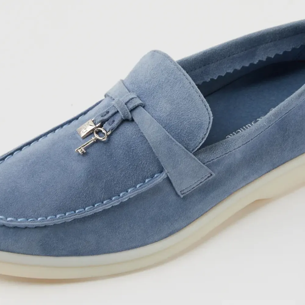 LYDEA FLAT