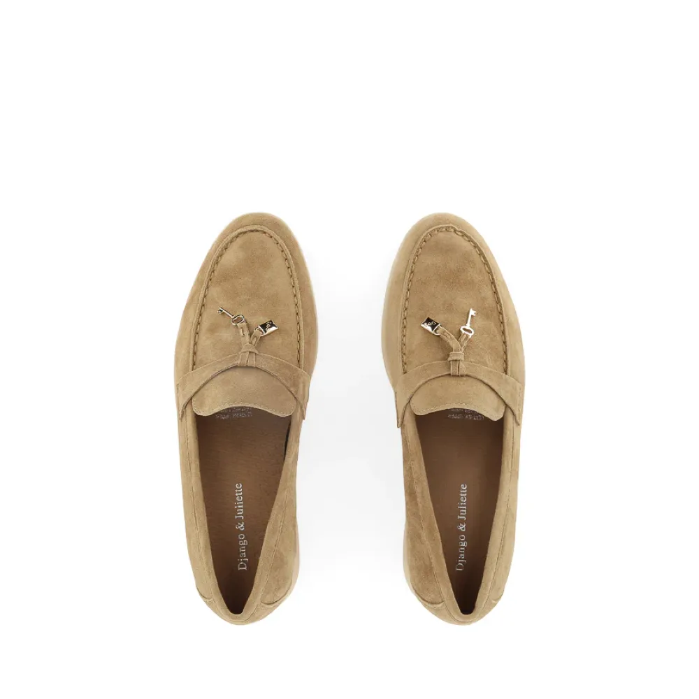 LYDEA FLAT
