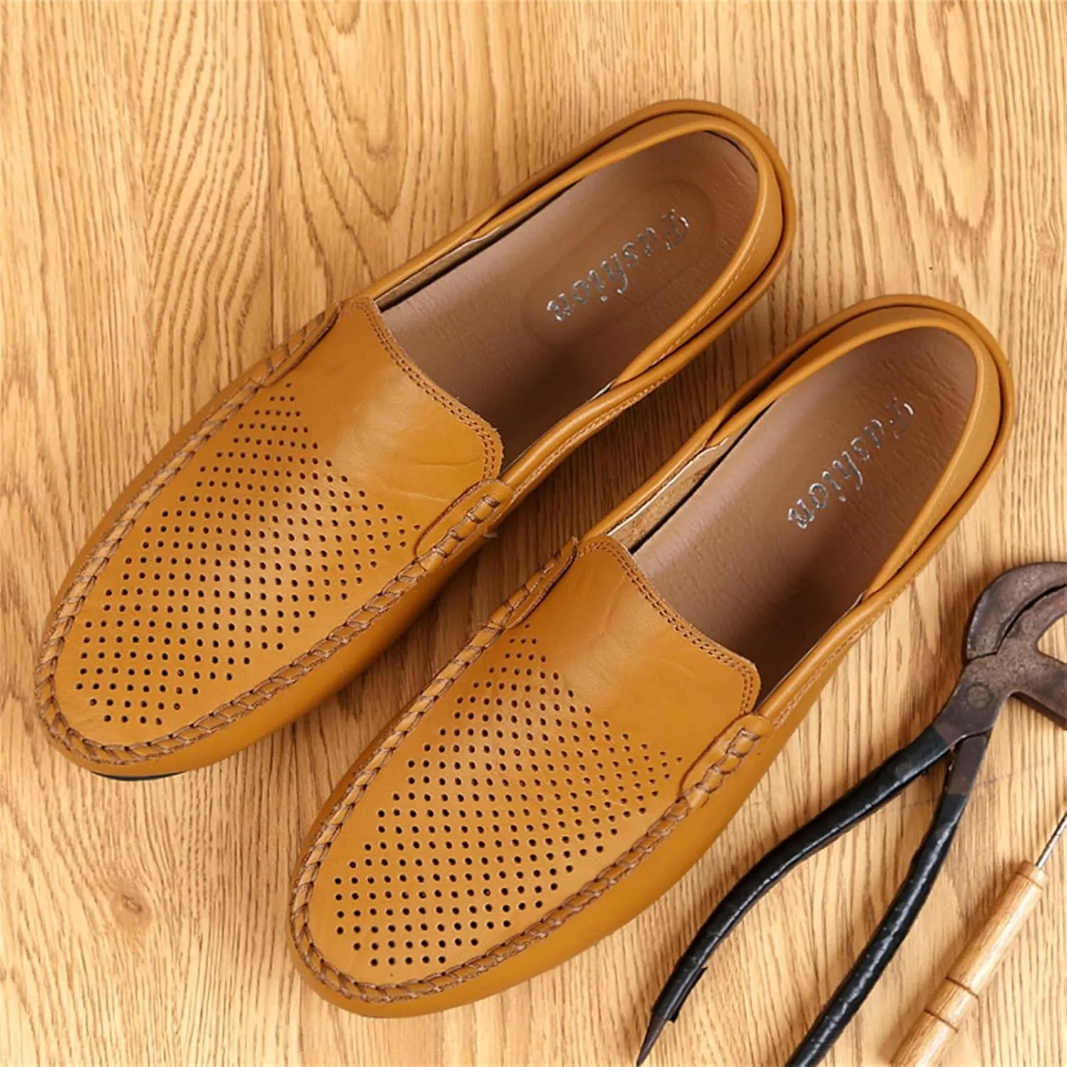 Men Leather Shoes Summer Driving Shoes Casual Formal Mens Loafers Breathable Slip on Male Boat Shoes