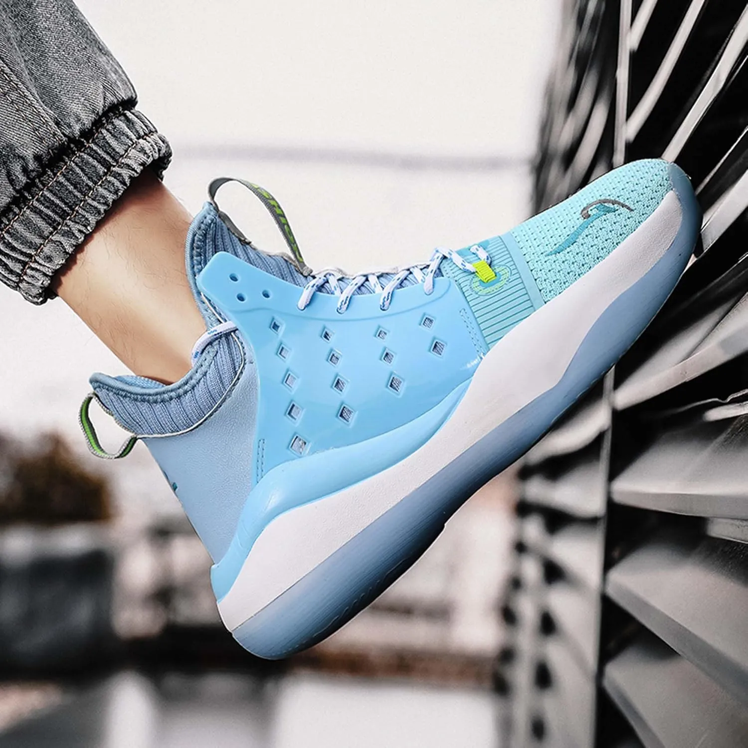 Men's Basketball Shoes High Top Running Shoes for Men Lightweight Breathable Mesh Walking Athletic Sneaker Indoor or Outdoor Basketball Sneakers for Men, Street or Court
