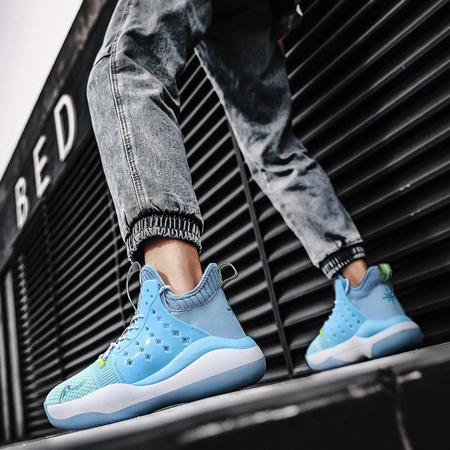Men's Basketball Shoes High Top Running Shoes for Men Lightweight Breathable Mesh Walking Athletic Sneaker Indoor or Outdoor Basketball Sneakers for Men, Street or Court