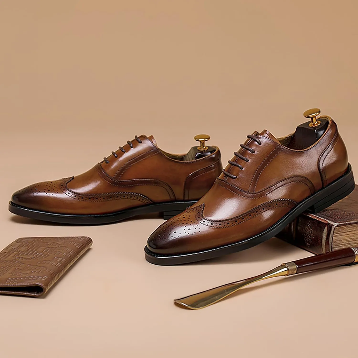 Men's Business Casual Dress Shoes Classic Wingtip Lace-Up Brogues Modern Formal Leather Oxfords
