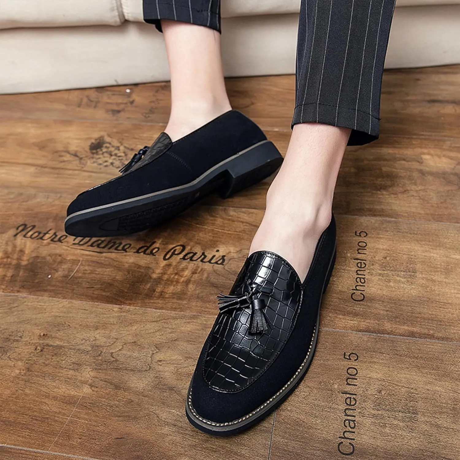 Men's Classic Leather Tassel Low Heel Dress Loafers Comfortable Lightweight Retro Printing Smoking Shoes Anti-Slip Slip-Ons Business Formal Leather Shoes