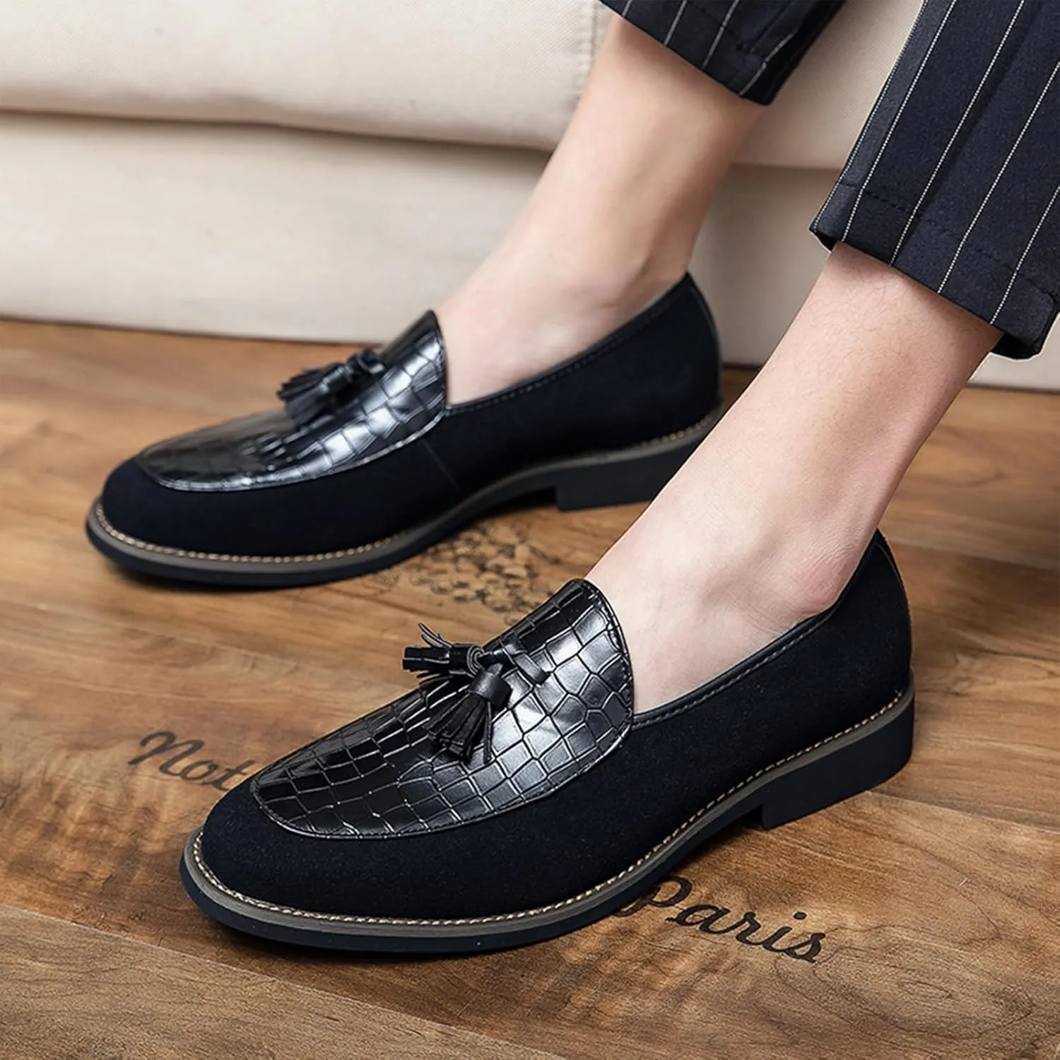 Men's Classic Leather Tassel Low Heel Dress Loafers Comfortable Lightweight Retro Printing Smoking Shoes Anti-Slip Slip-Ons Business Formal Leather Shoes