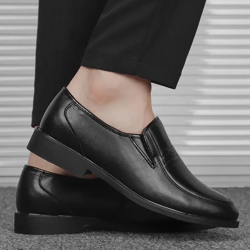 Men's Dress Loafers Business Formal Leather Shoes Moc Toe Casual Stylish Slip On Wedding Shoe for Men Breathable Dress ShoesWalking Shoes