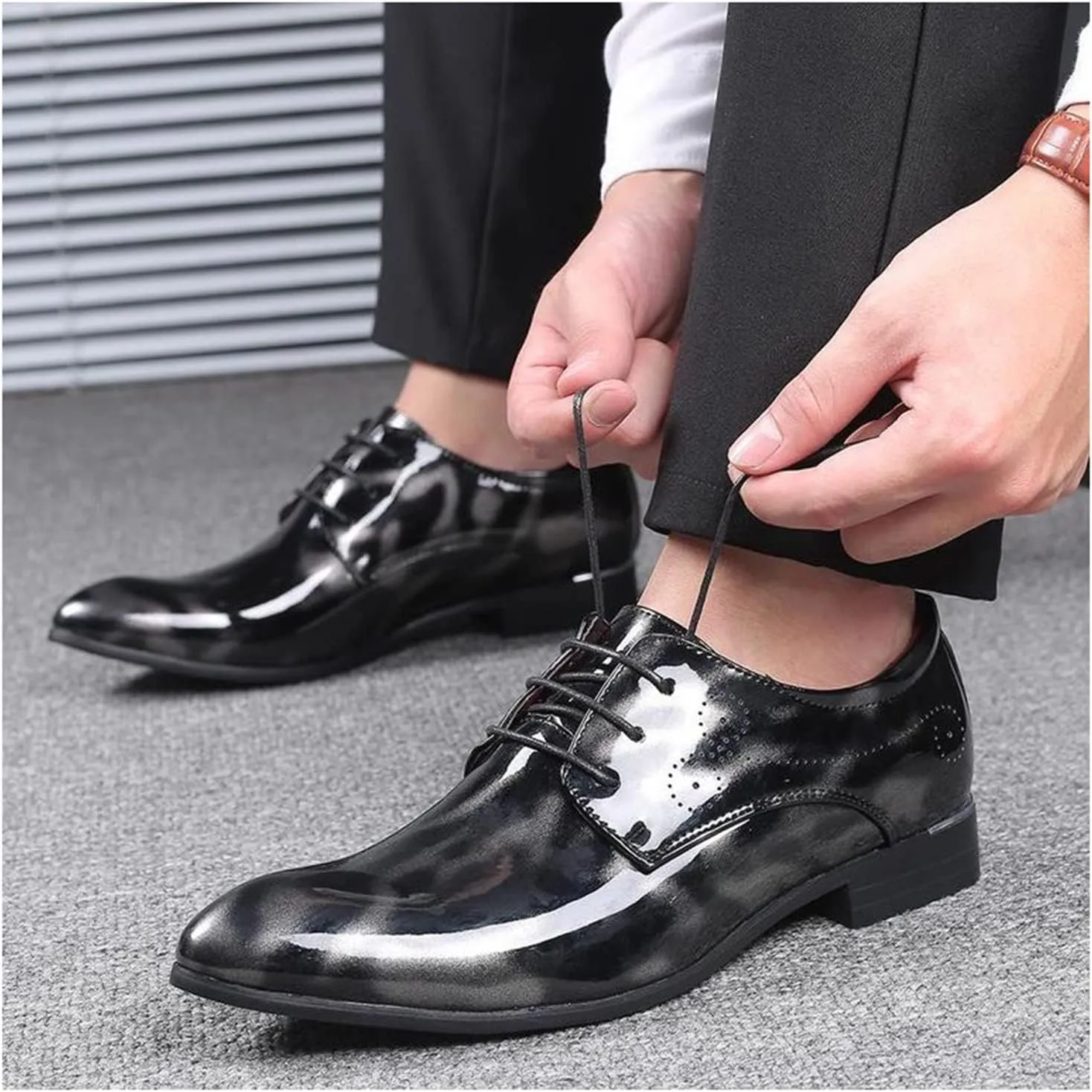 Mens Fashion Floral Patent Derby Shoes Lace Up Formal Business Shoes Pointed Toe Shiny Flat Dress Shoes for Men