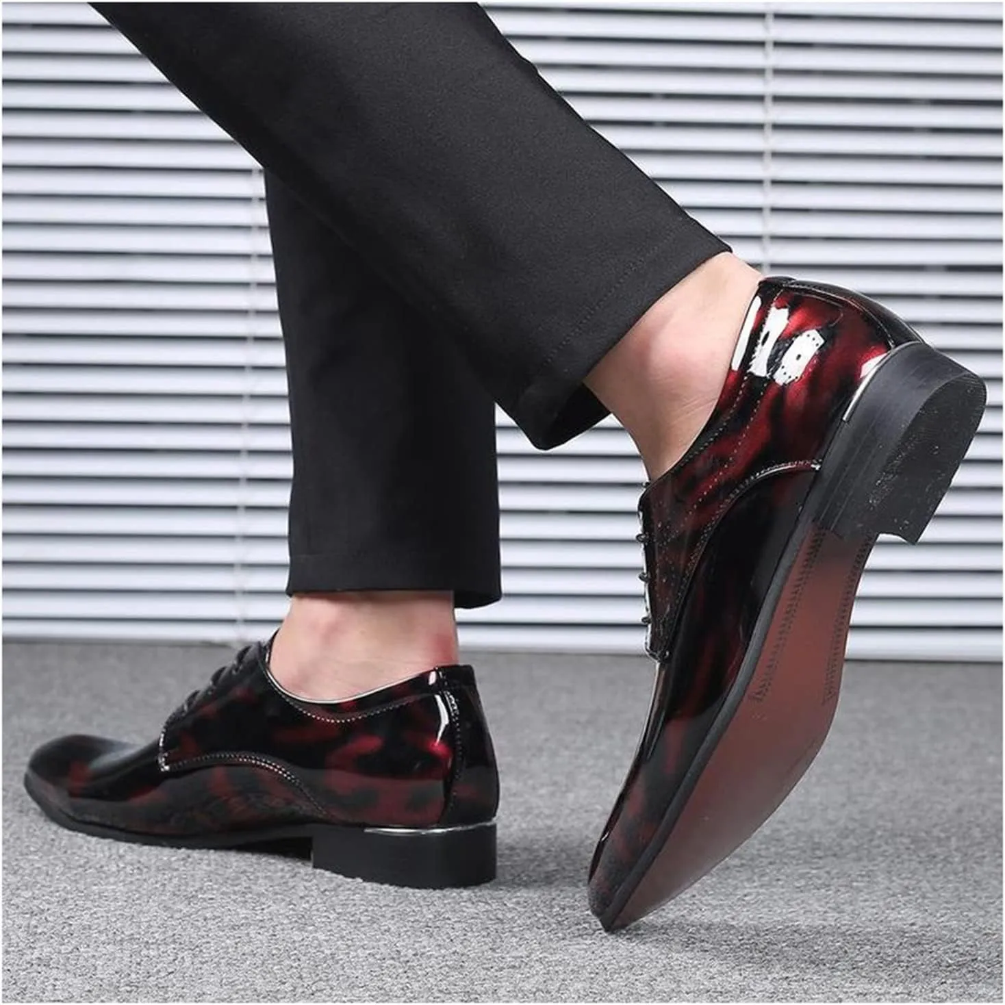 Mens Fashion Floral Patent Derby Shoes Lace Up Formal Business Shoes Pointed Toe Shiny Flat Dress Shoes for Men