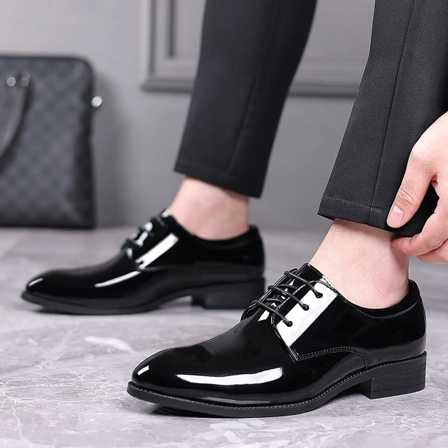 Men's Formal Oxford Shoes Faux Patent Leather Shoes for Men Business Derbys Wedding Suit Tuxedo Dress Shoes
