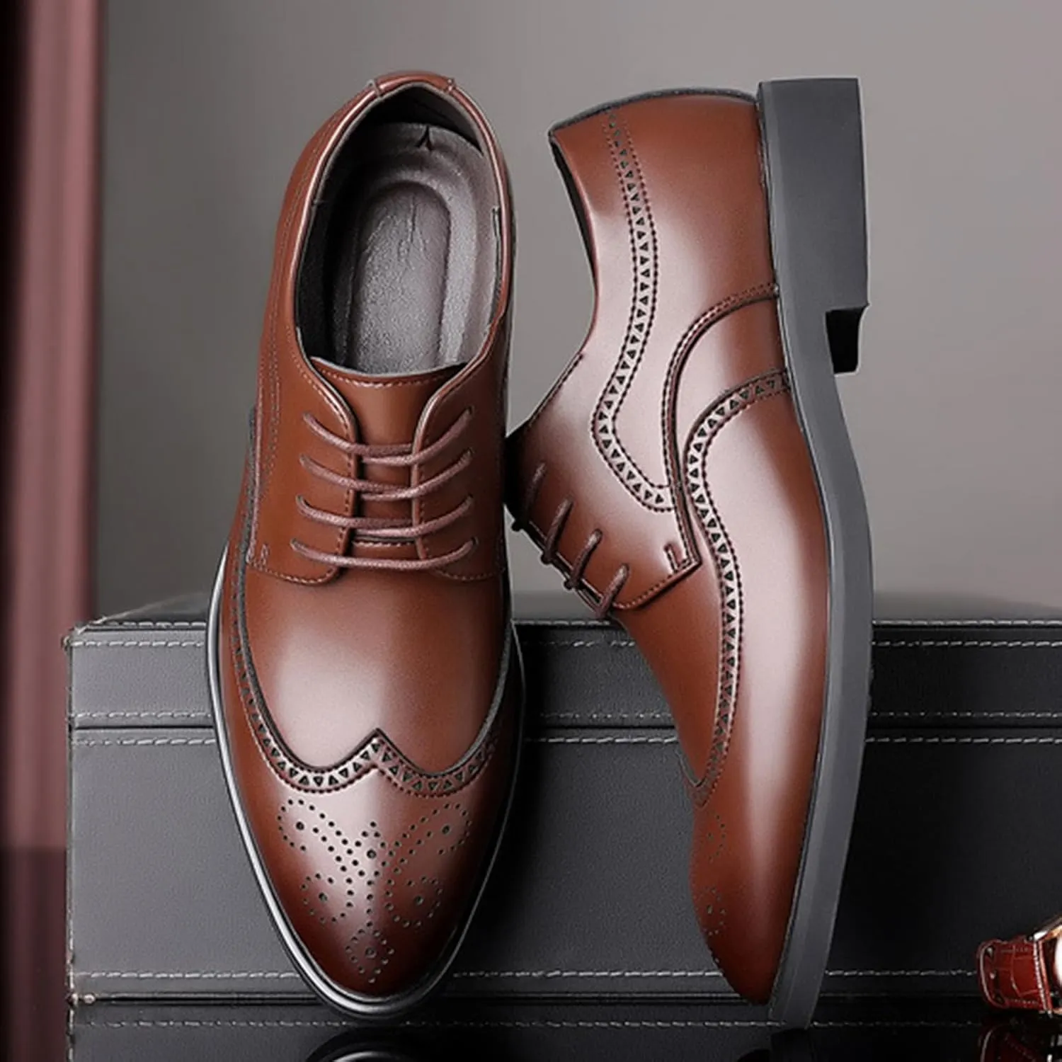 Mens Lace-Up Shoes, Pointed Toe Large Size Brogues Leather Shoes Business Casual Derbys Shoes Low Top Office Work Dress Shoes Wedding Loafers