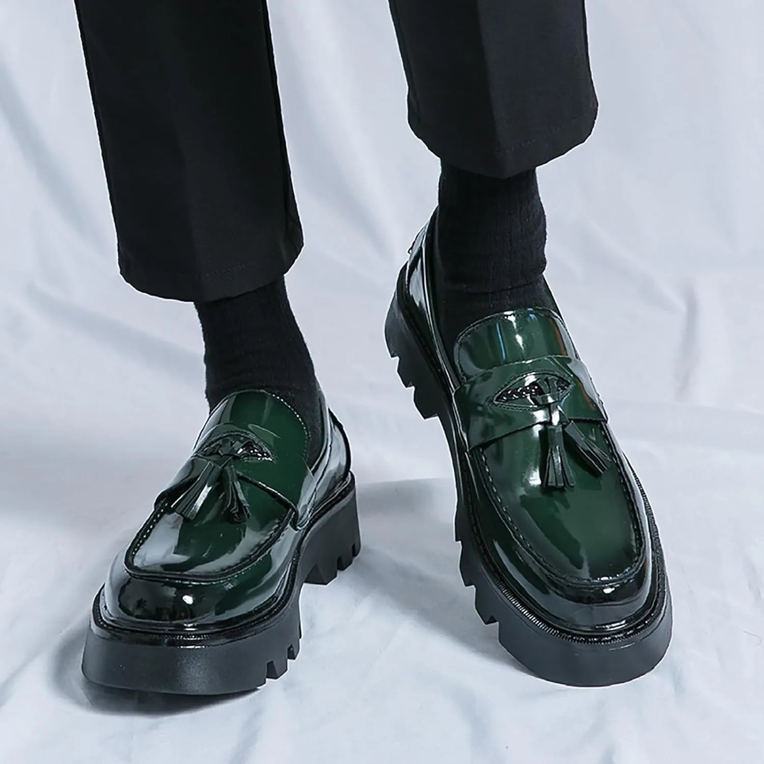 Men's Patent Leather Tassel Loafers Lug Sole Non-Slip Business Dress Leather Shoes Comfort Round Toe Slip-on Block Heel Oxfords for Driving Party Wedding Prom