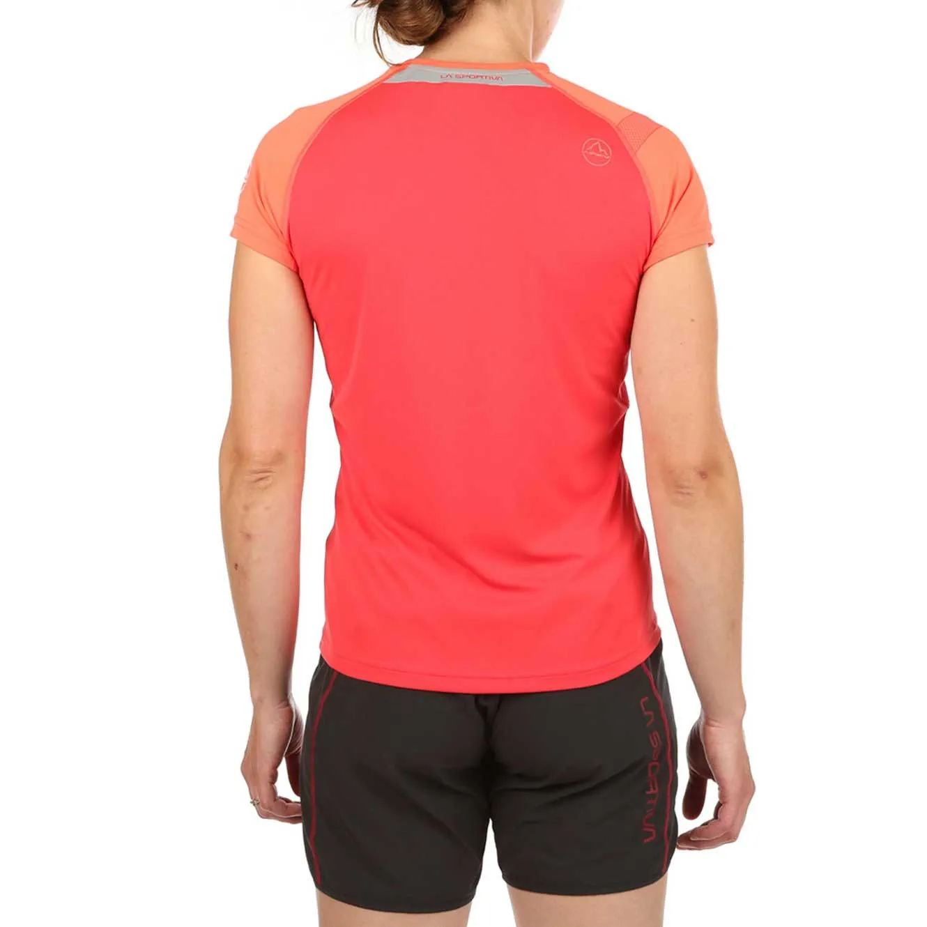 Move Tee - Womens