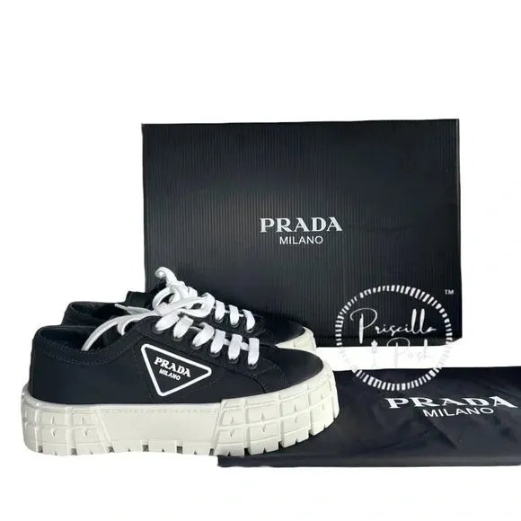 NWB Prada Double Wheel low-top sneakers 38.5 Black White Platform Sole Logo