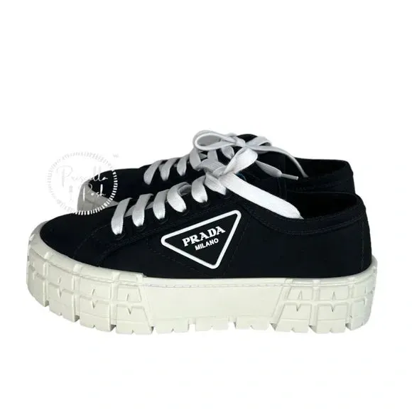 NWB Prada Double Wheel low-top sneakers 38.5 Black White Platform Sole Logo
