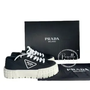 NWB Prada Double Wheel low-top sneakers 38.5 Black White Platform Sole Logo