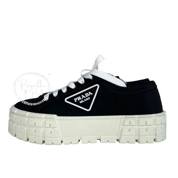 NWB Prada Double Wheel low-top sneakers 38.5 Black White Platform Sole Logo